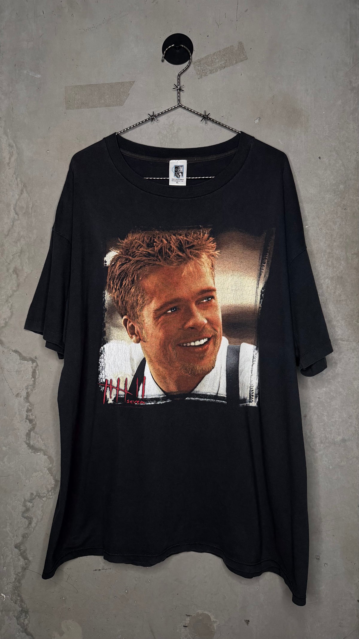 SEVEN MOVIE PROMO TEE | RARE BIG PRINT ‘SMILING BRAD’ VARIANT | BRAD PITT | DAVID FINCHER |