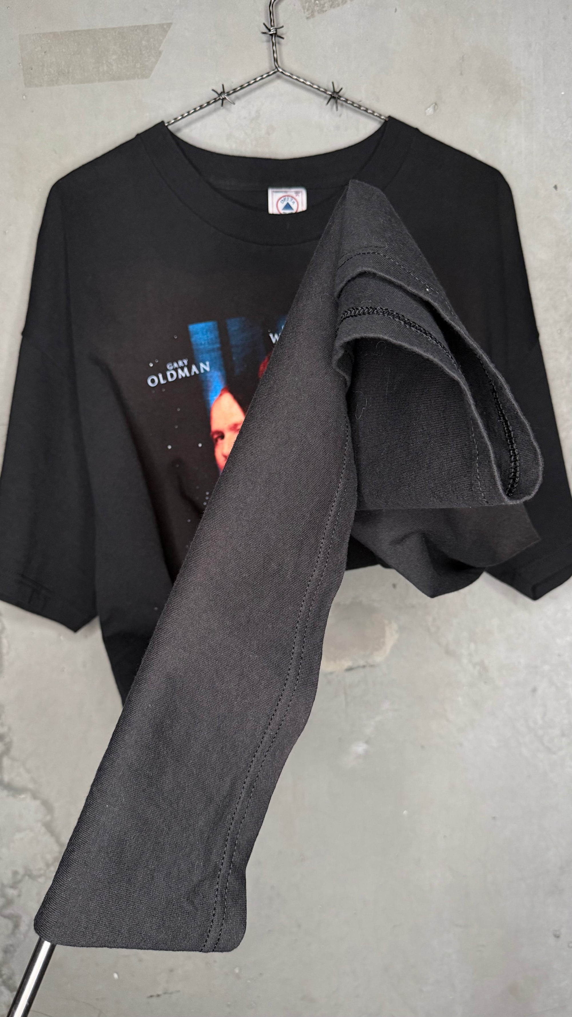 THE FIFTH ELEMENT POSTER PRINT TEE 97’ | BRUCE WILLIS HOLY GRAIL