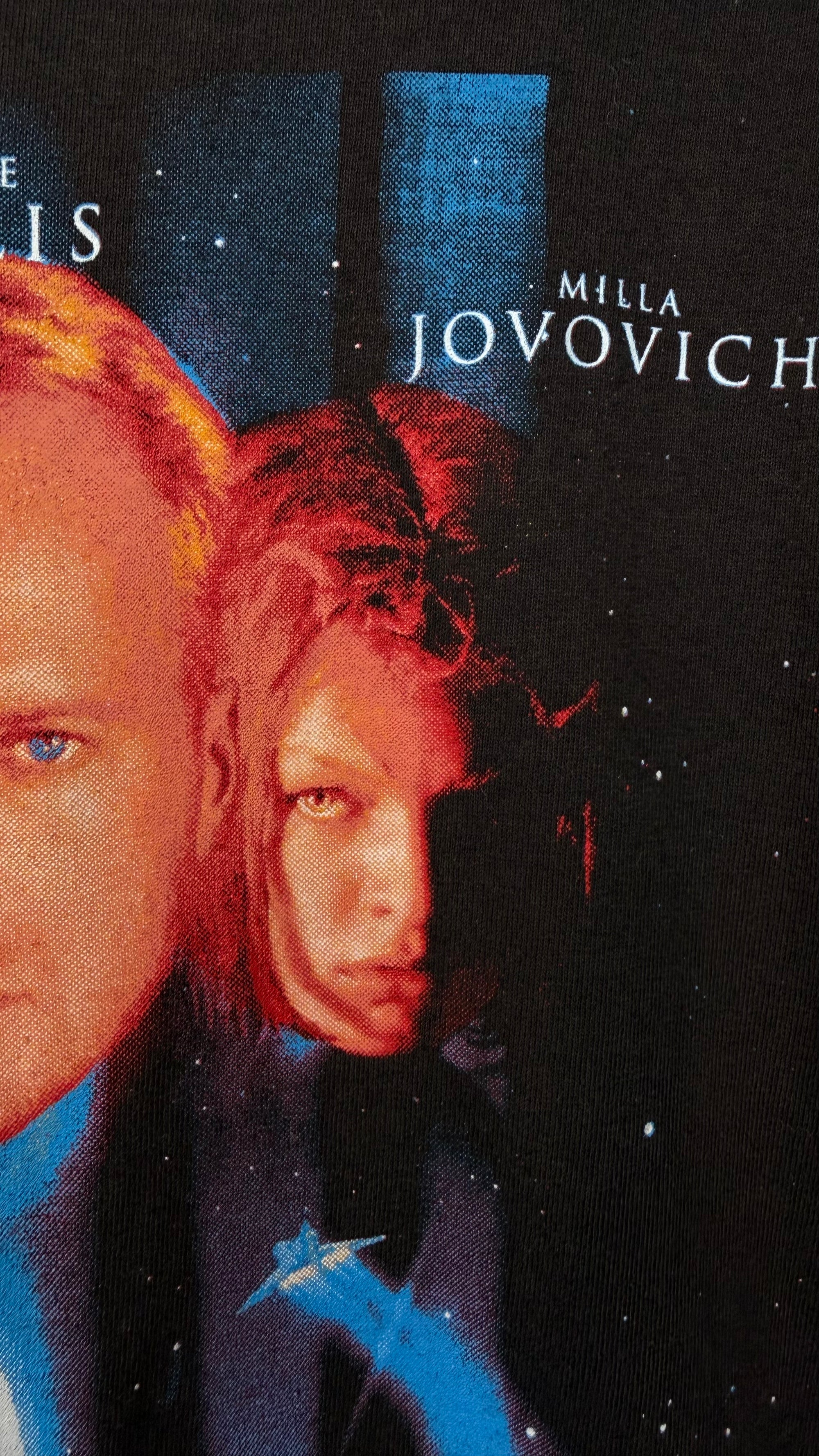 THE FIFTH ELEMENT POSTER PRINT TEE 97’ | BRUCE WILLIS HOLY GRAIL