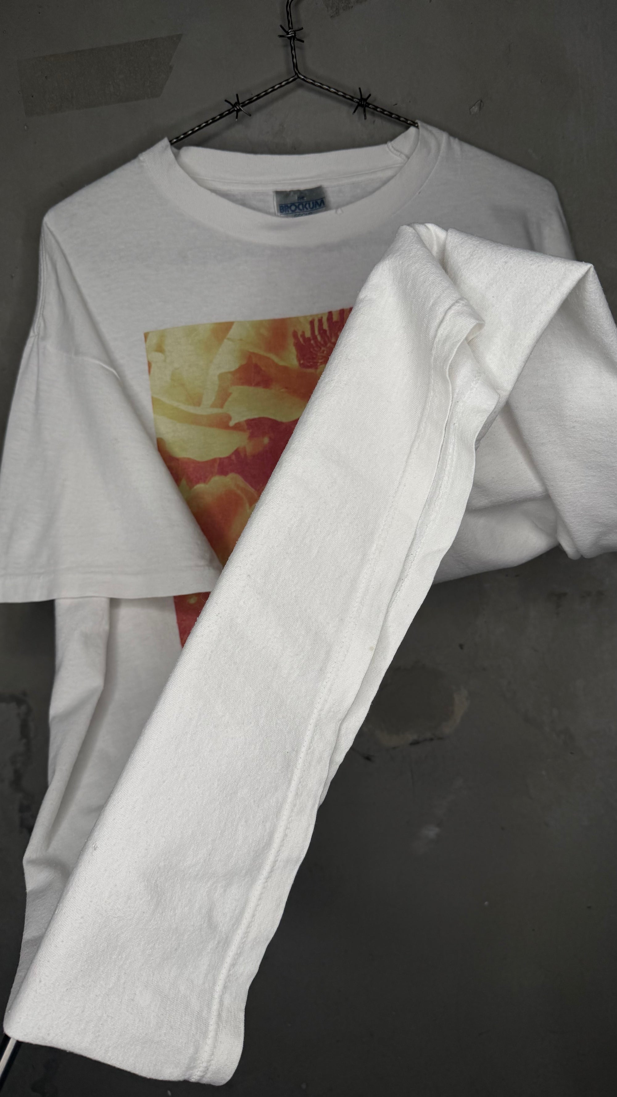 THE SUNDAYS ‘HERE’S WHERE THE STORY ENDS’ SINGLE ART PROMO TEE