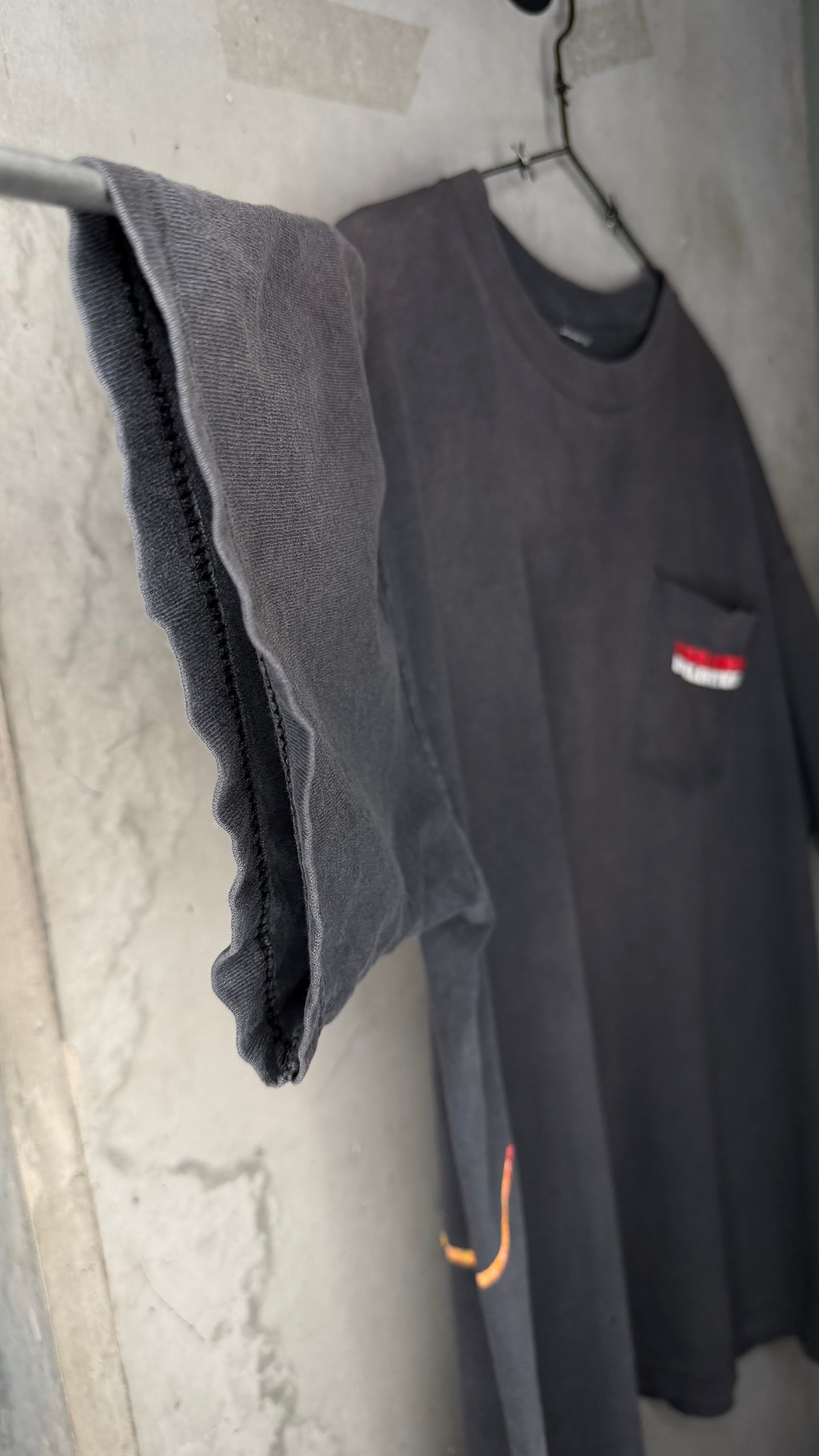 MARLBORO CIGARETTES FADED POCKET TEE | LIZARD BACK HIT