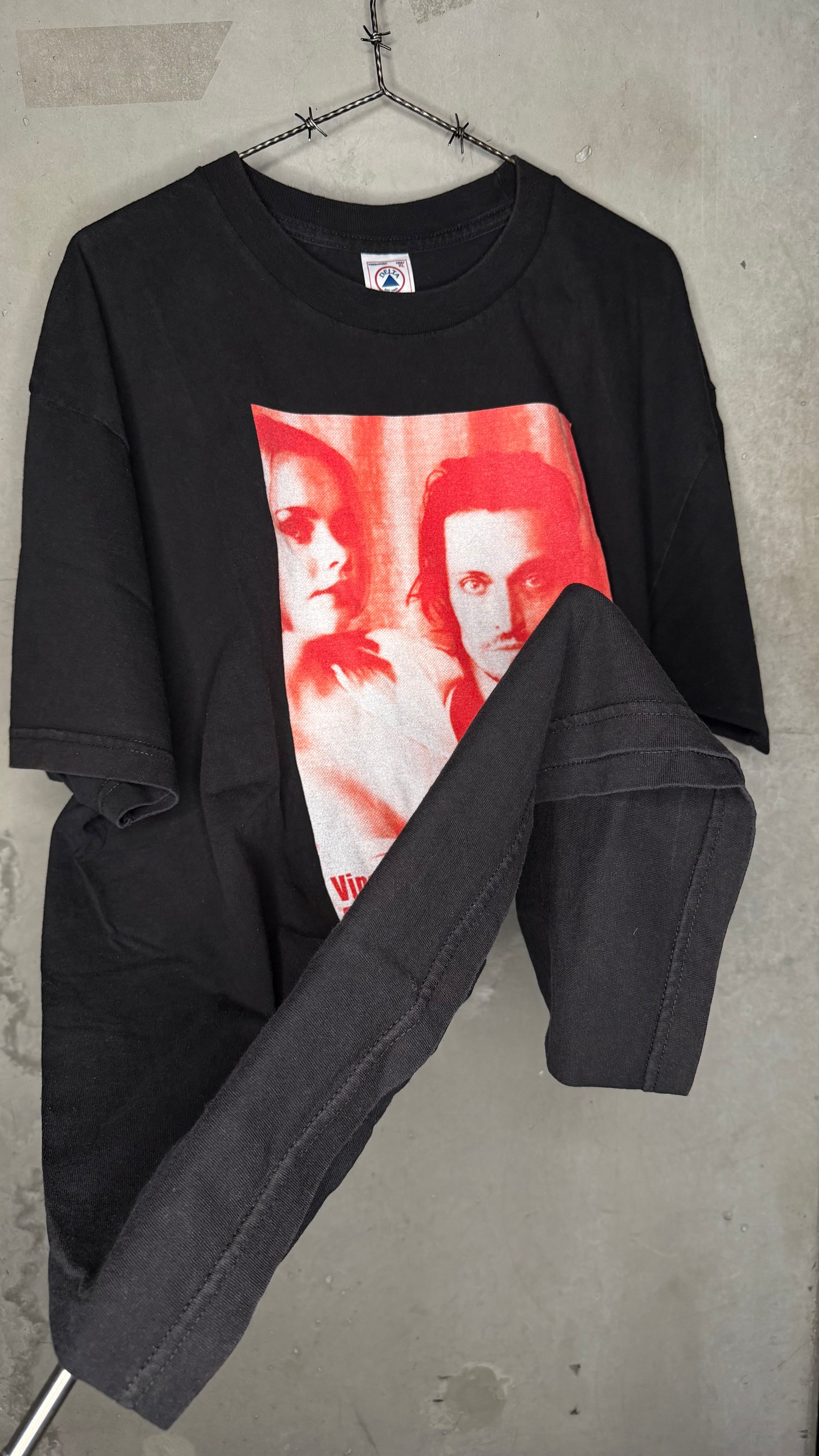BUFFALO ‘66 MOVIE TEE | CHRISTINA RICCI & VINCENT GALLO | RED PRINT VARIANT