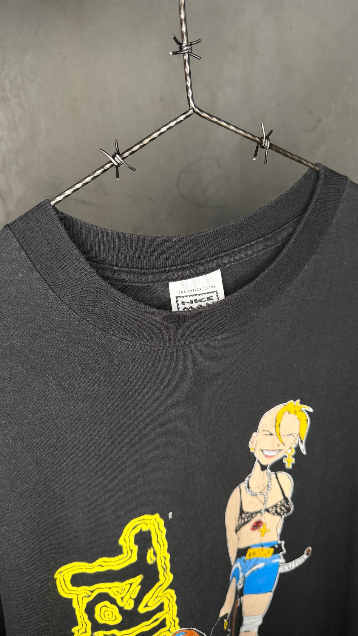 TANK GIRL MOVIE PROMO TEE | EARLY ERA JAMIE HEWLETT COMIC ART