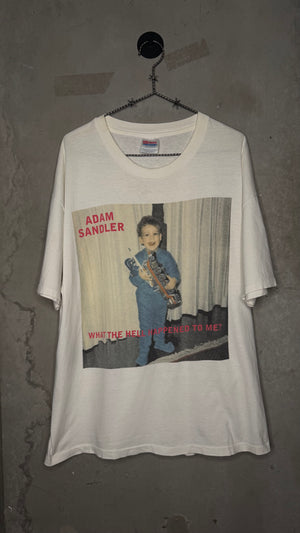 ADAM SANDLER SUMMER TOUR 96’ STANDUP COMEDY TEE | ‘WHAT THE HELL HAPPENED TO ME?’
