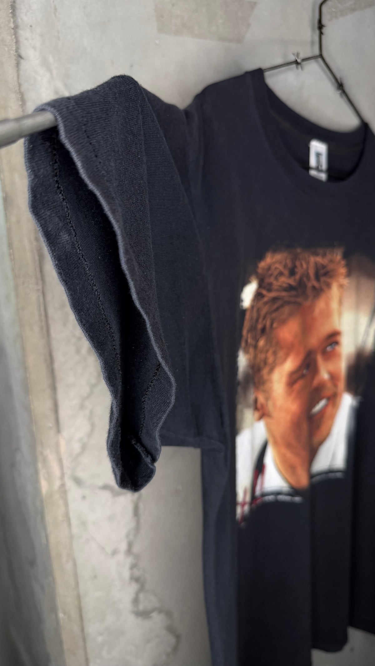 SEVEN MOVIE PROMO TEE | RARE BIG PRINT ‘SMILING BRAD’ VARIANT | BRAD PITT | DAVID FINCHER |