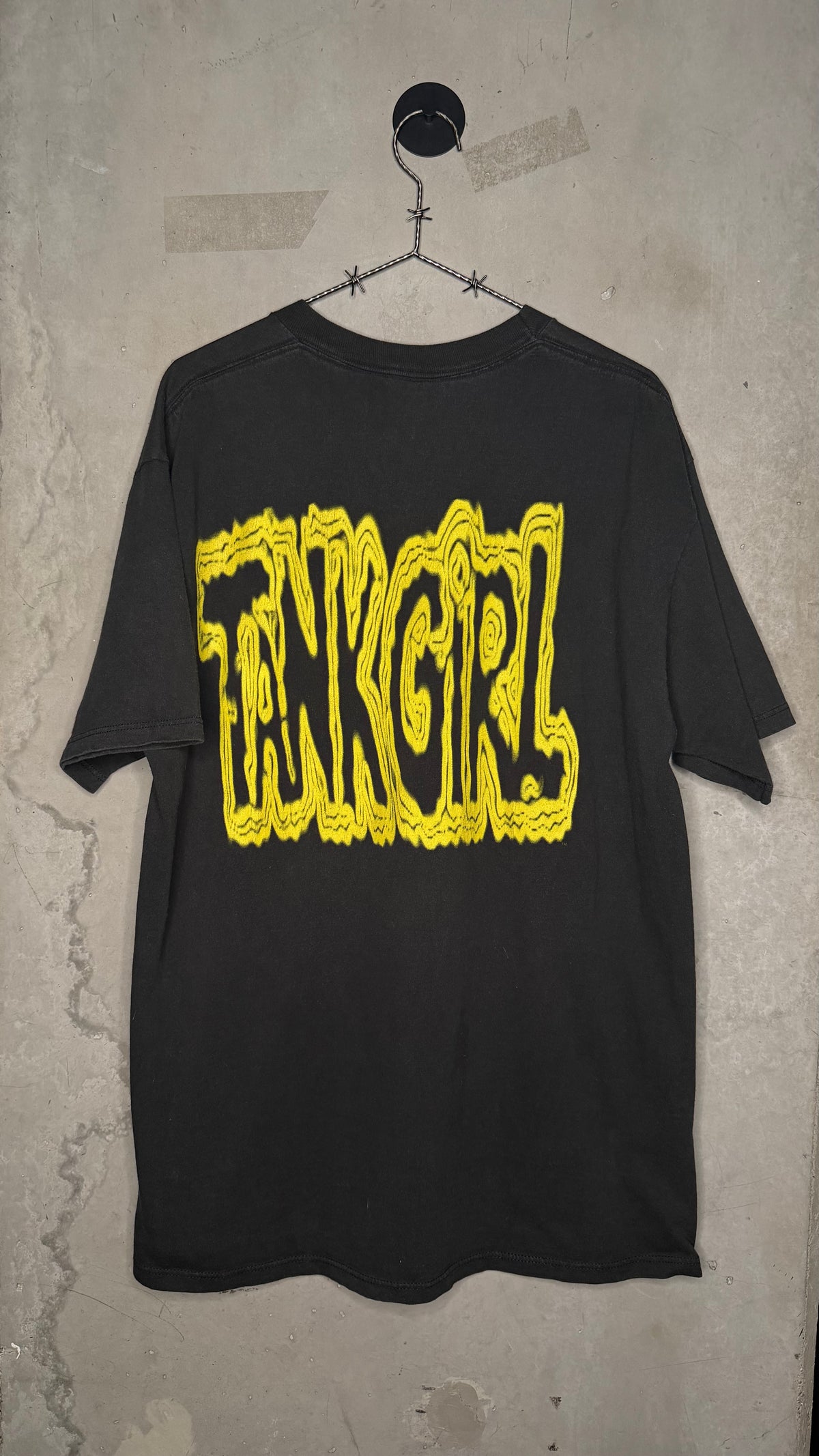 TANK GIRL MOVIE PROMO TEE | EARLY ERA JAMIE HEWLETT COMIC ART