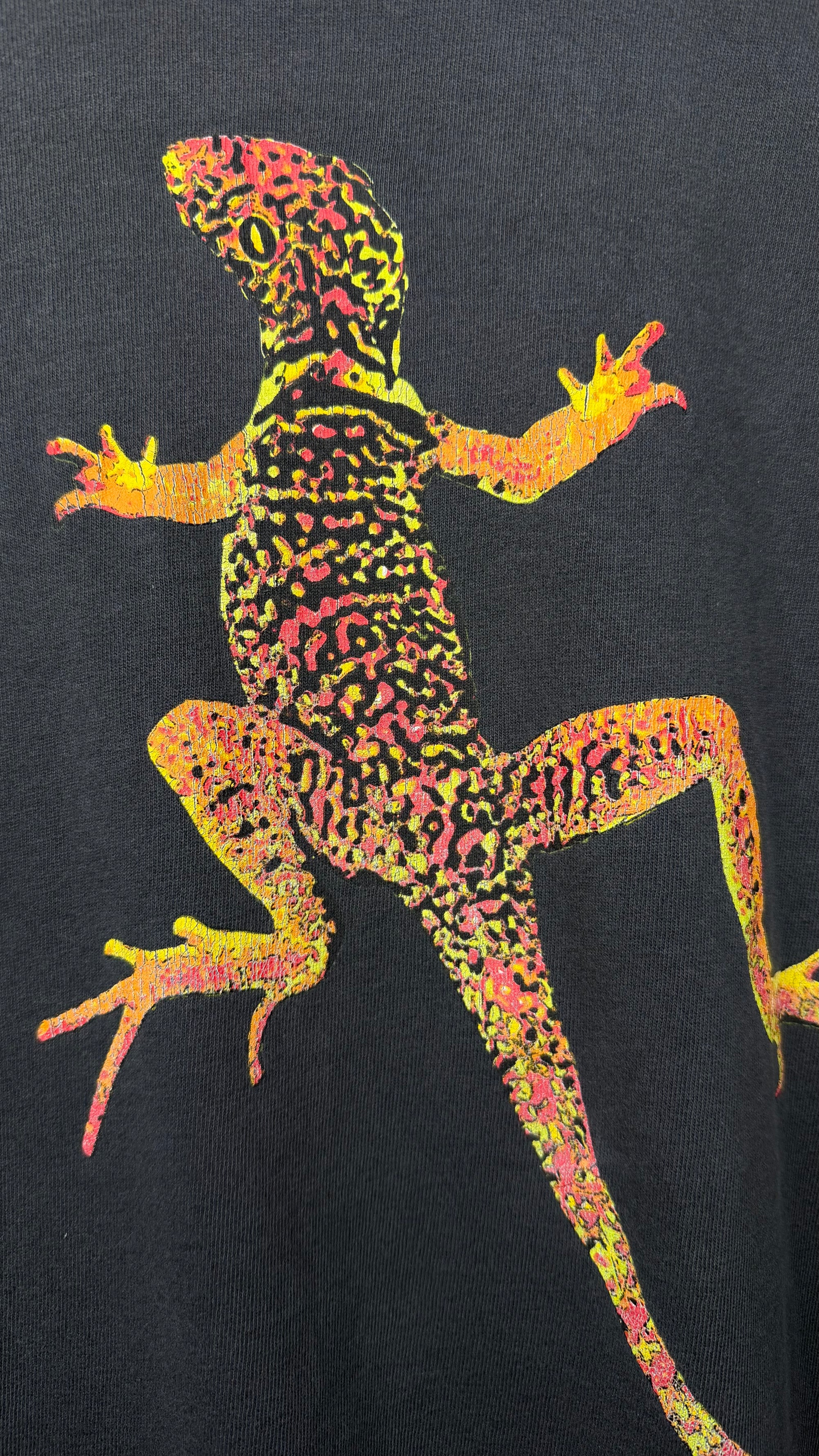 MARLBORO CIGARETTES FADED POCKET TEE | LIZARD BACK HIT