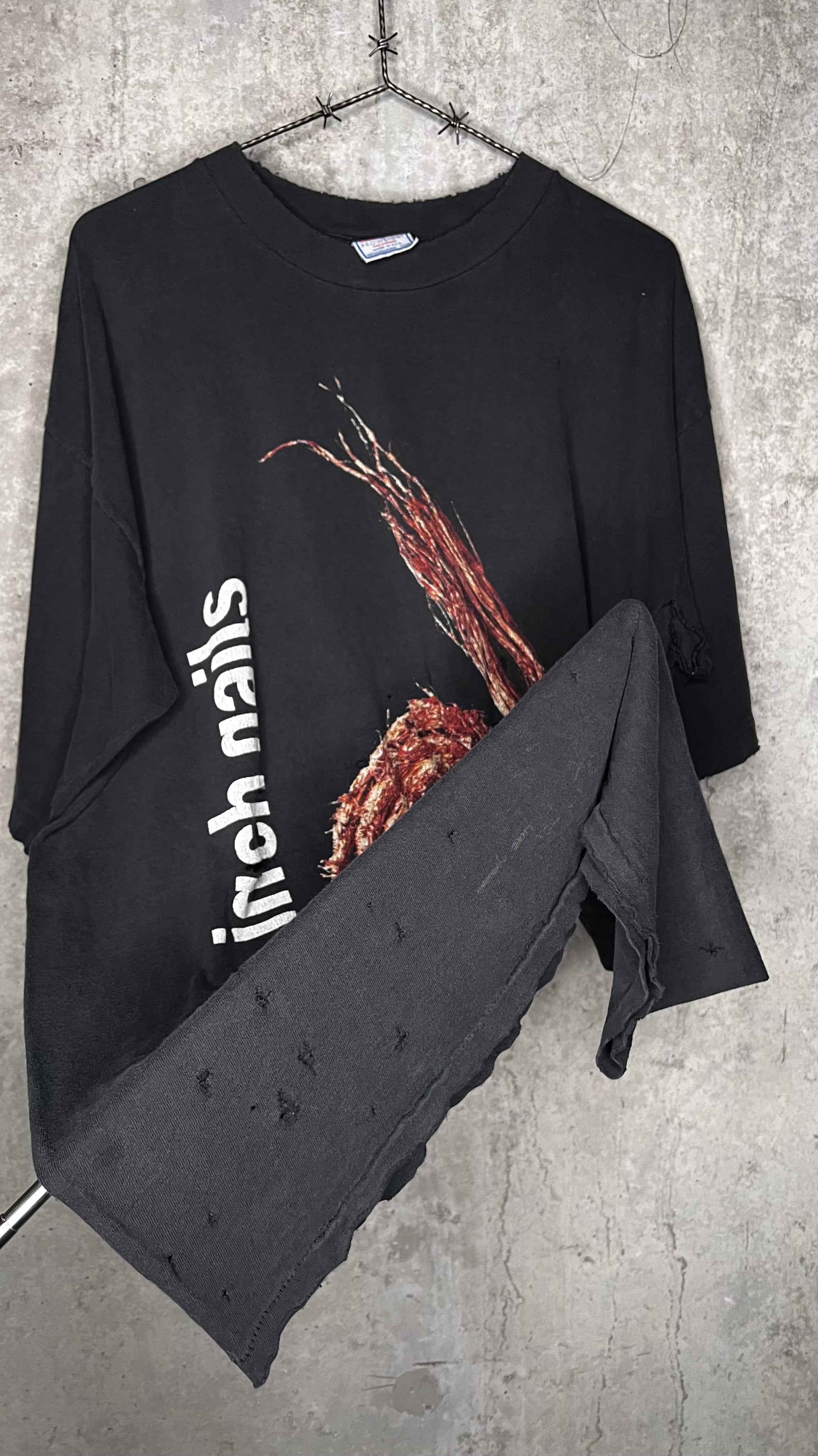 NINE INCH NAIL ‘FURTHER DOWN THE SPIRAL’ THRASHED & FADED ROPE TEE | NIN