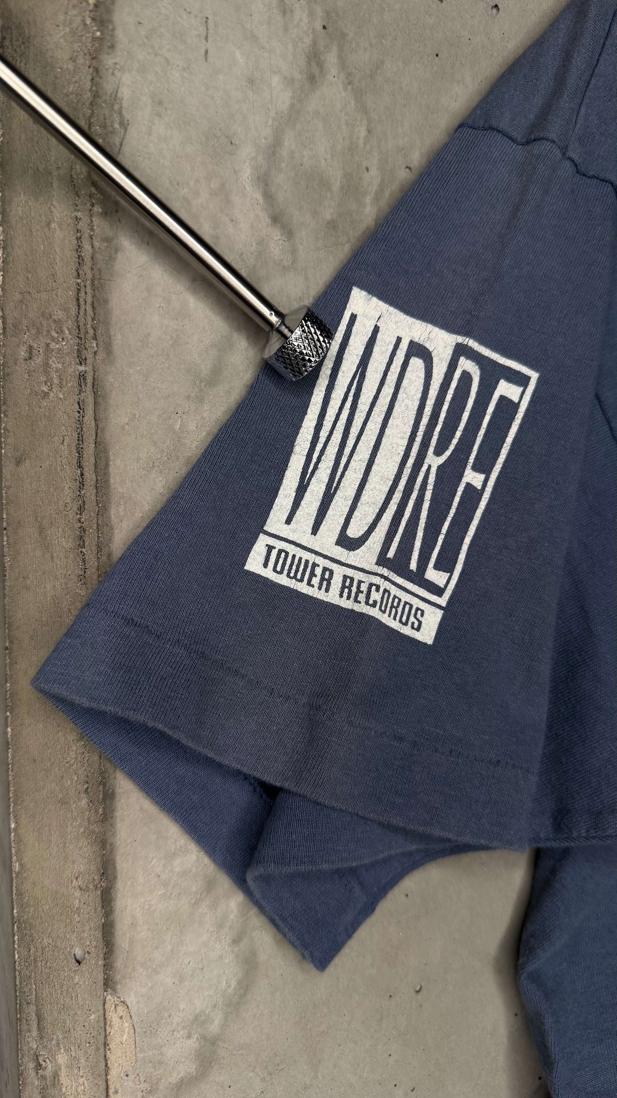 MAZZY STAR ‘SO TONIGHT THAT I MIGHT SEE’ RADIO STATION ALBUM PROMO TEE | TOWER RECORDS & WDRE SLEEVE HIT