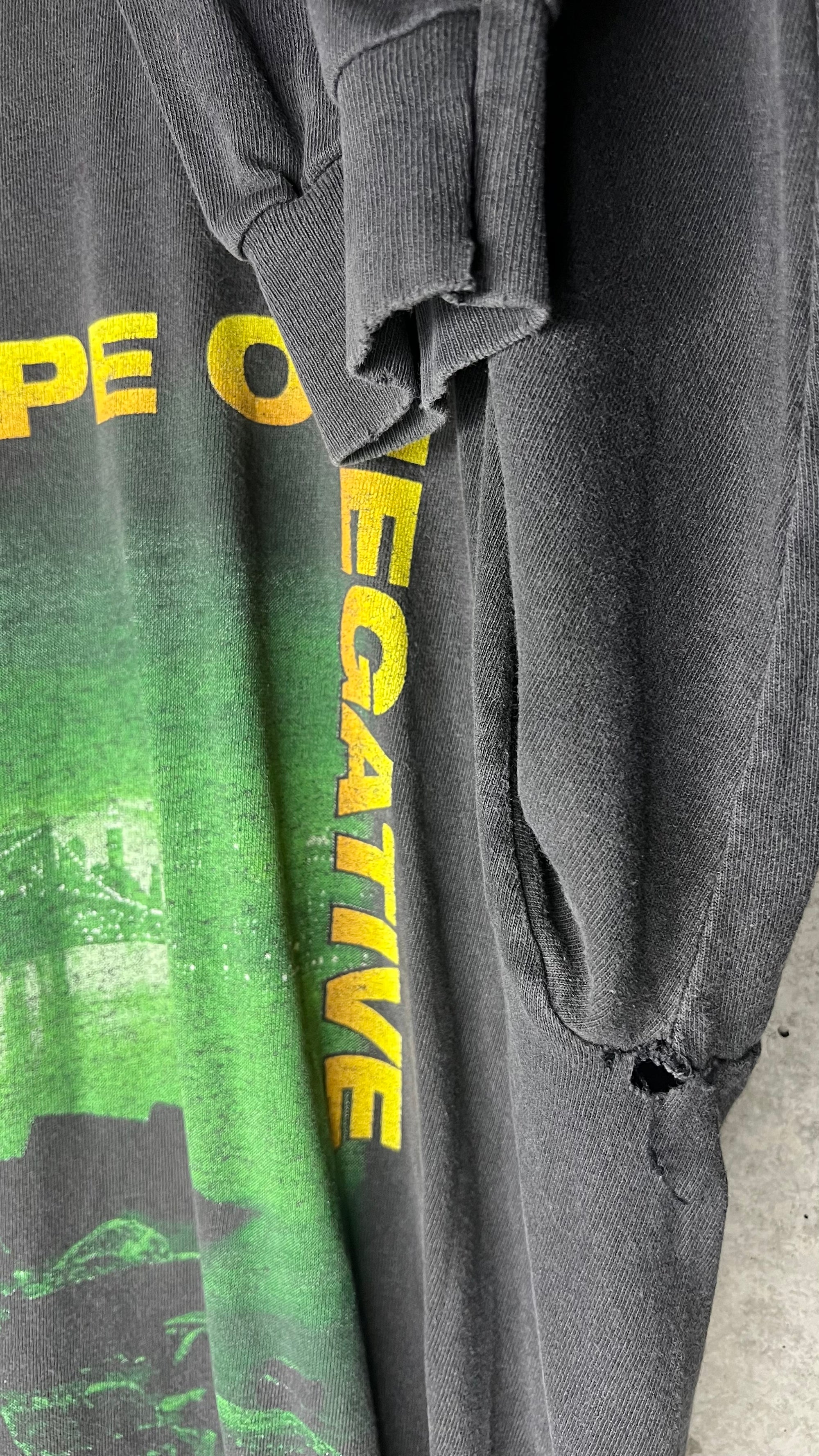 TYPE O NEGATIVE WORLD COMING DOWN LONG SLEEVE | ONLY THE DEAD KNOW BROOKLYN