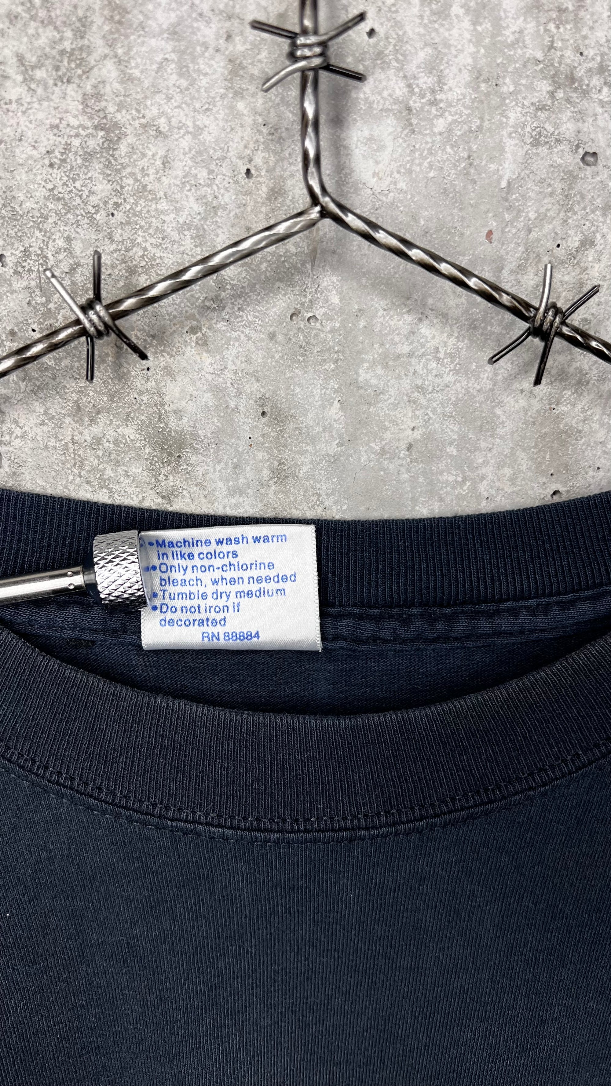 BLINK 182 TAKE OFF YOUR PANTS AND JACKET LONG SLEEVE 01’ | TOYPAJ ALBUM ARTWORK