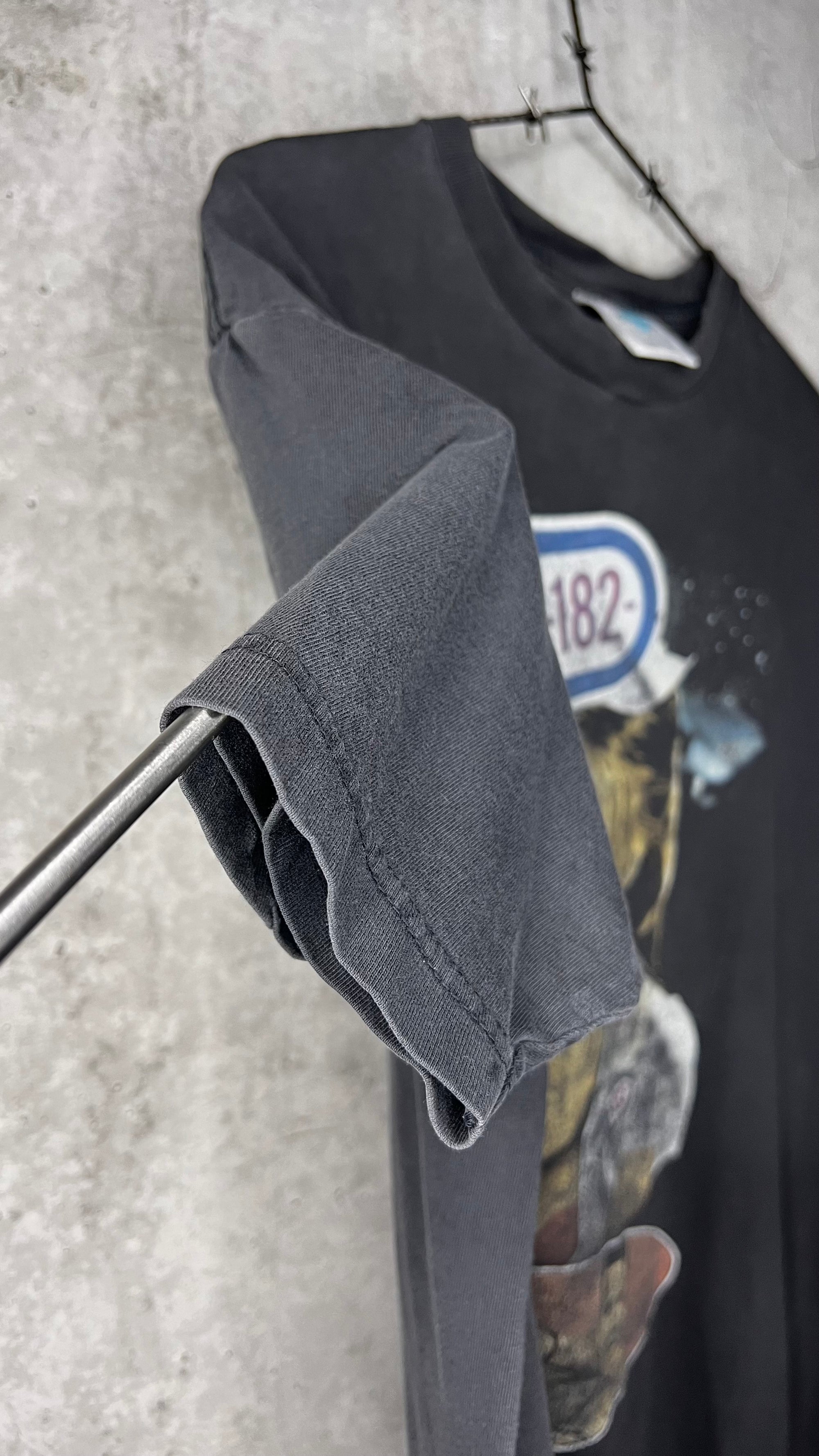 BLINK 182 ENEMA OF THE STATE TOUR TEE