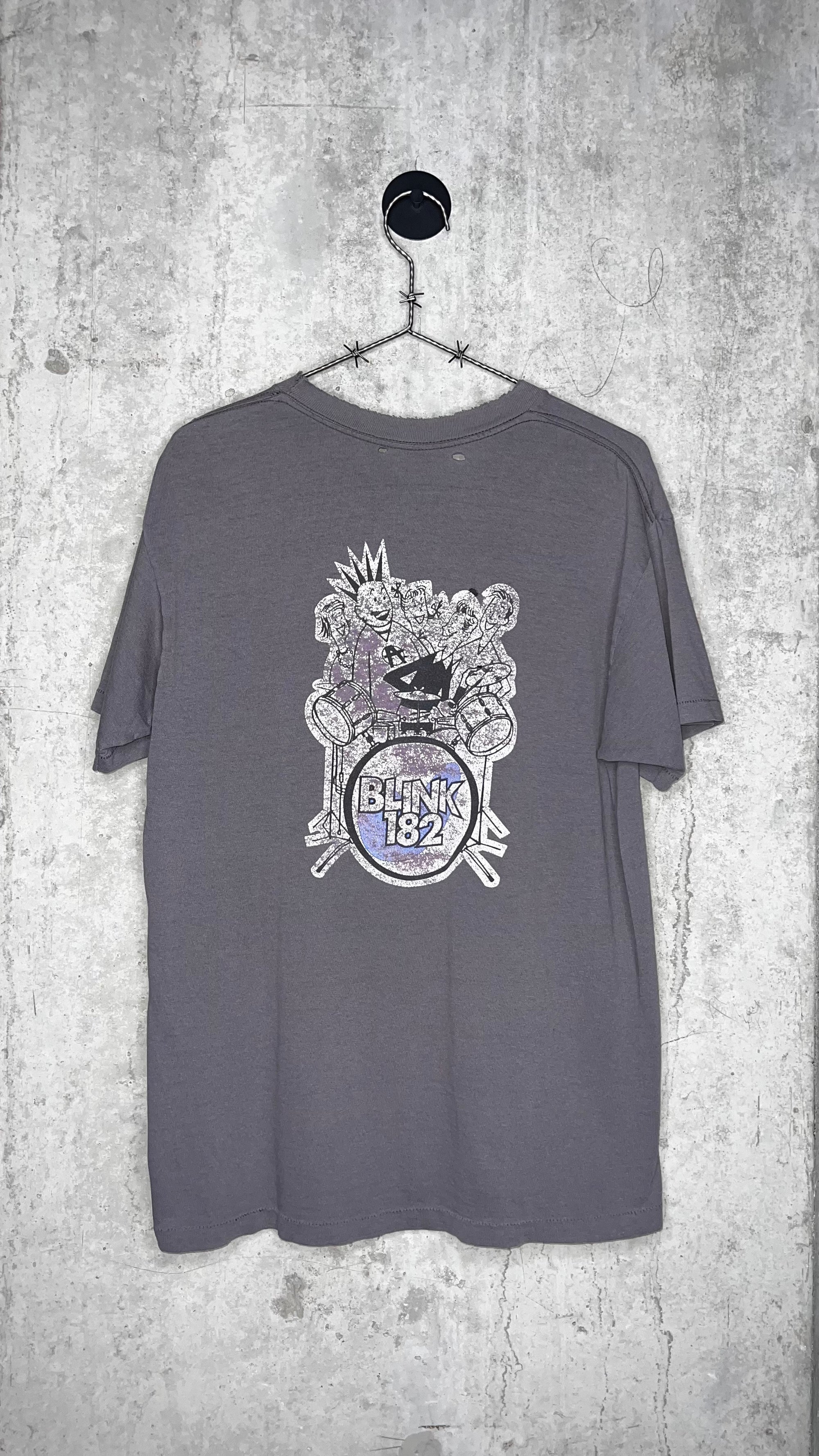 BLINK 182 PUNK SHOW FADED THRASHER TEE 96’ | DRUM KIT BACK HIT