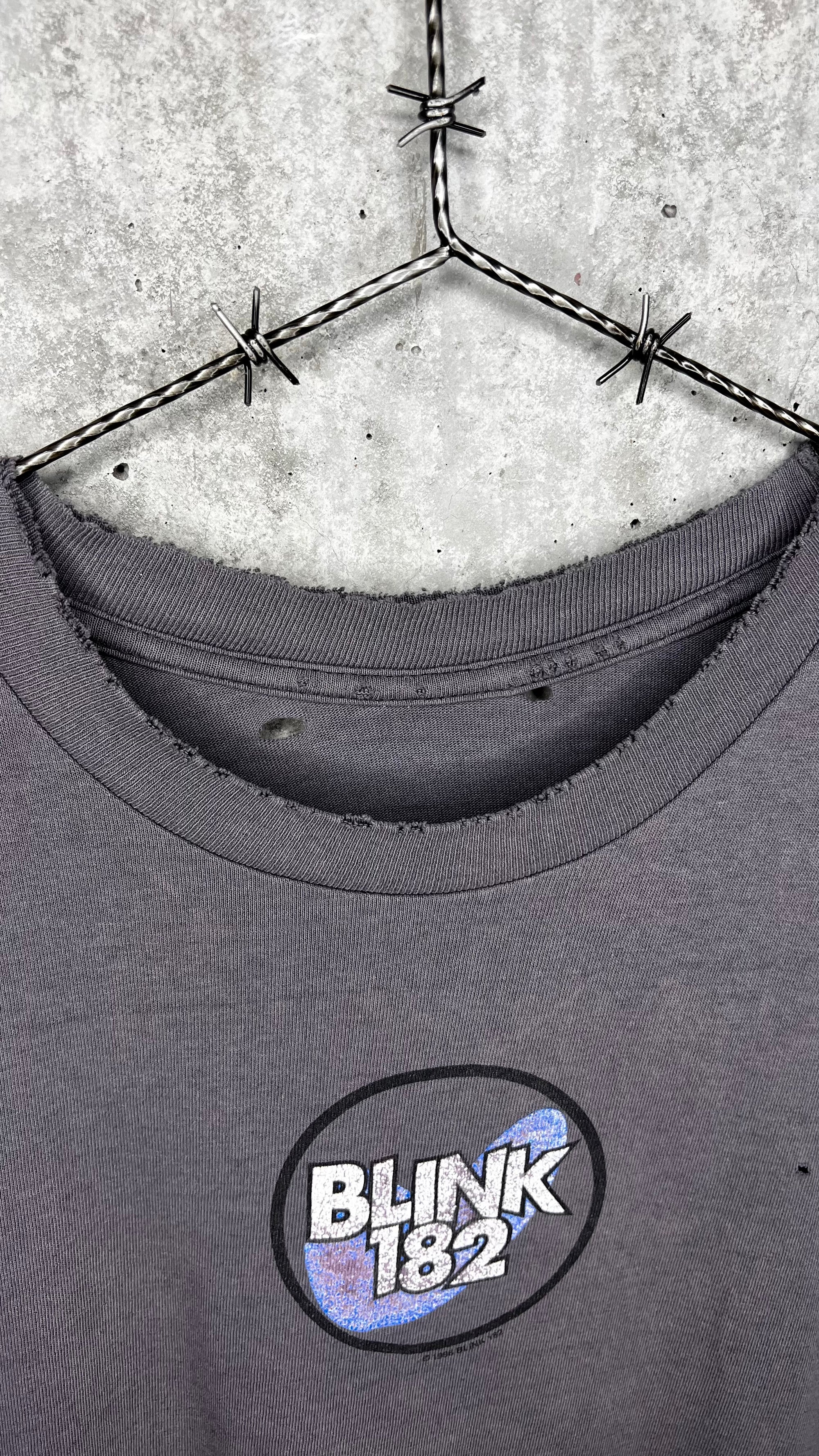 BLINK 182 PUNK SHOW FADED THRASHER TEE 96’ | DRUM KIT BACK HIT