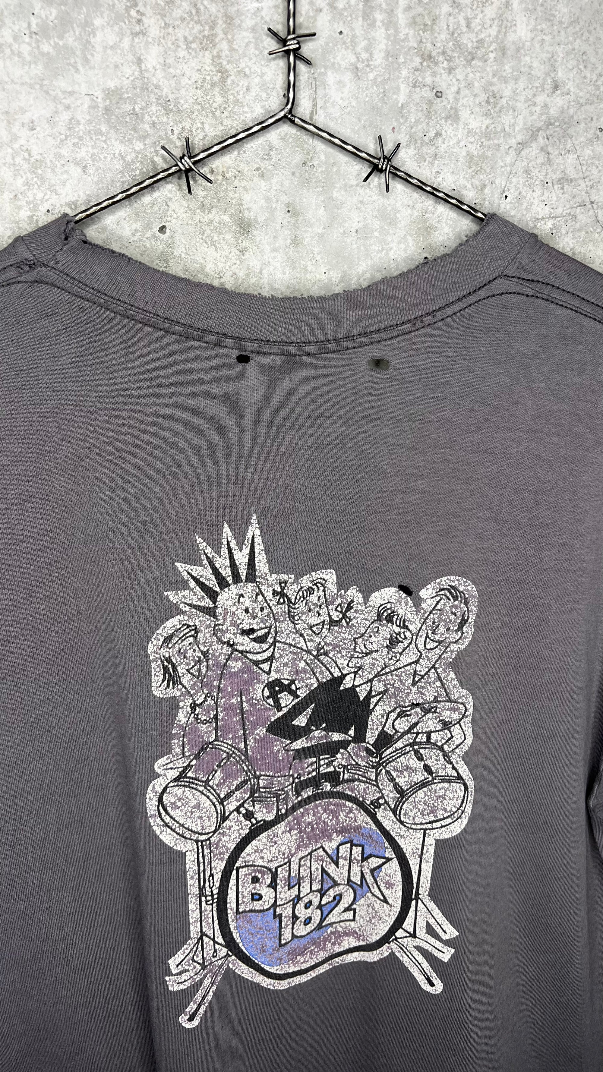BLINK 182 PUNK SHOW FADED THRASHER TEE 96’ | DRUM KIT BACK HIT