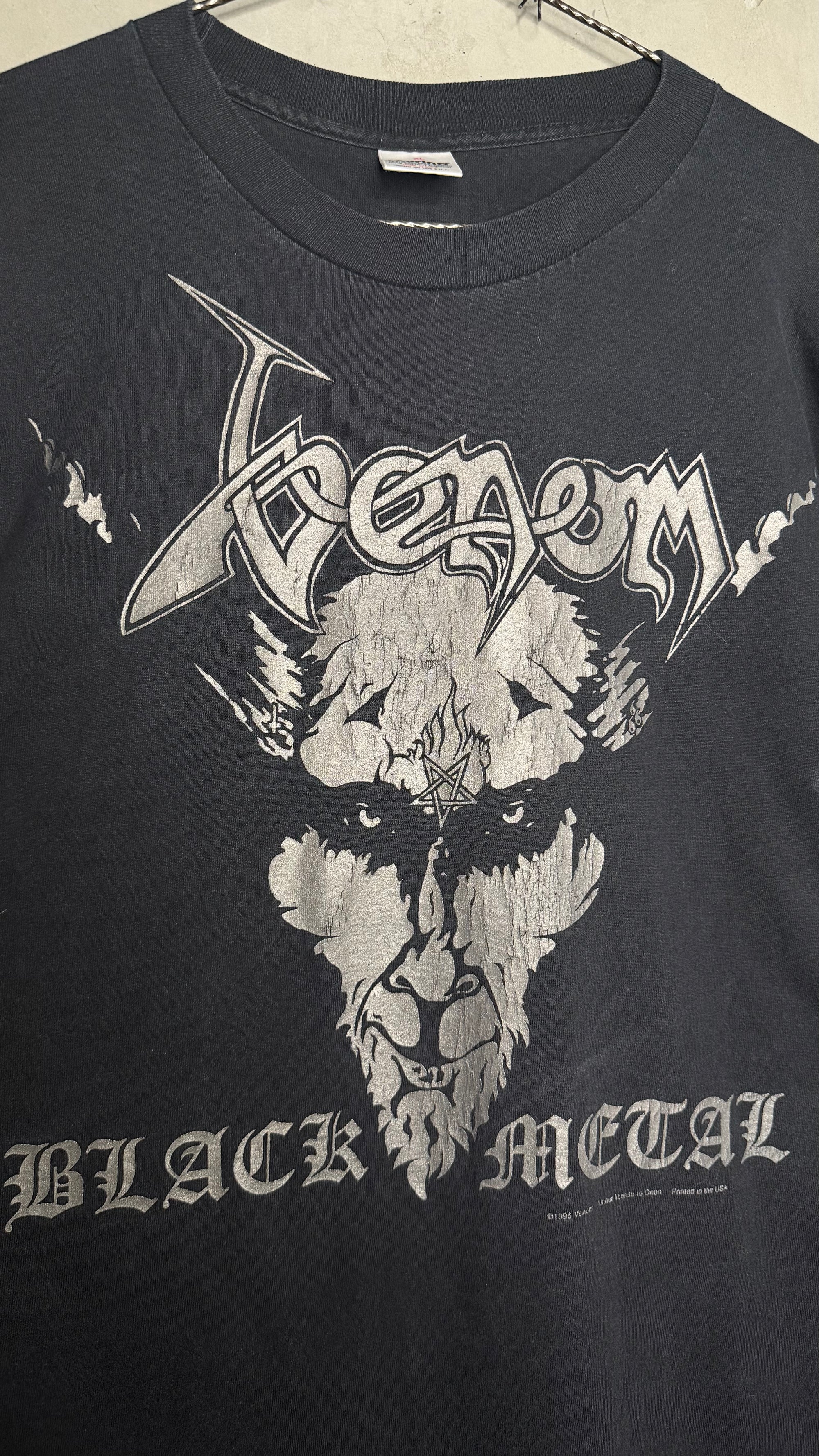 VENOM BLACK METAL LONGSLEEVE TEE