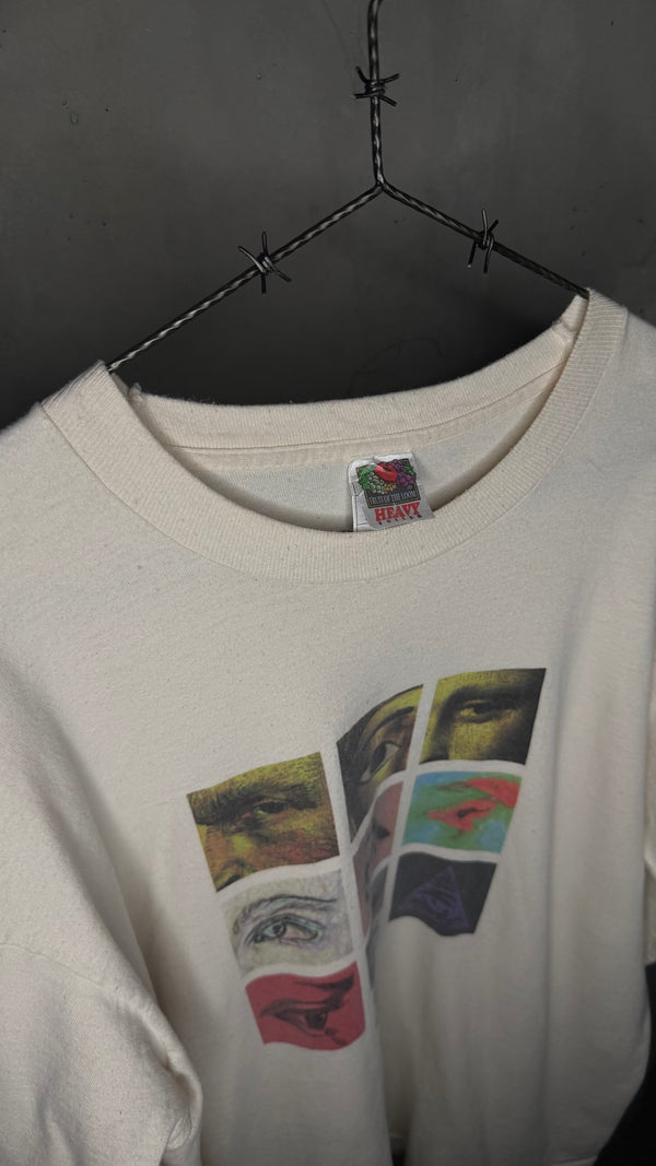 DURASOFT COLOR CONTACTS ‘FAMOUS EYES’ LONGSLEEVE ART TEE