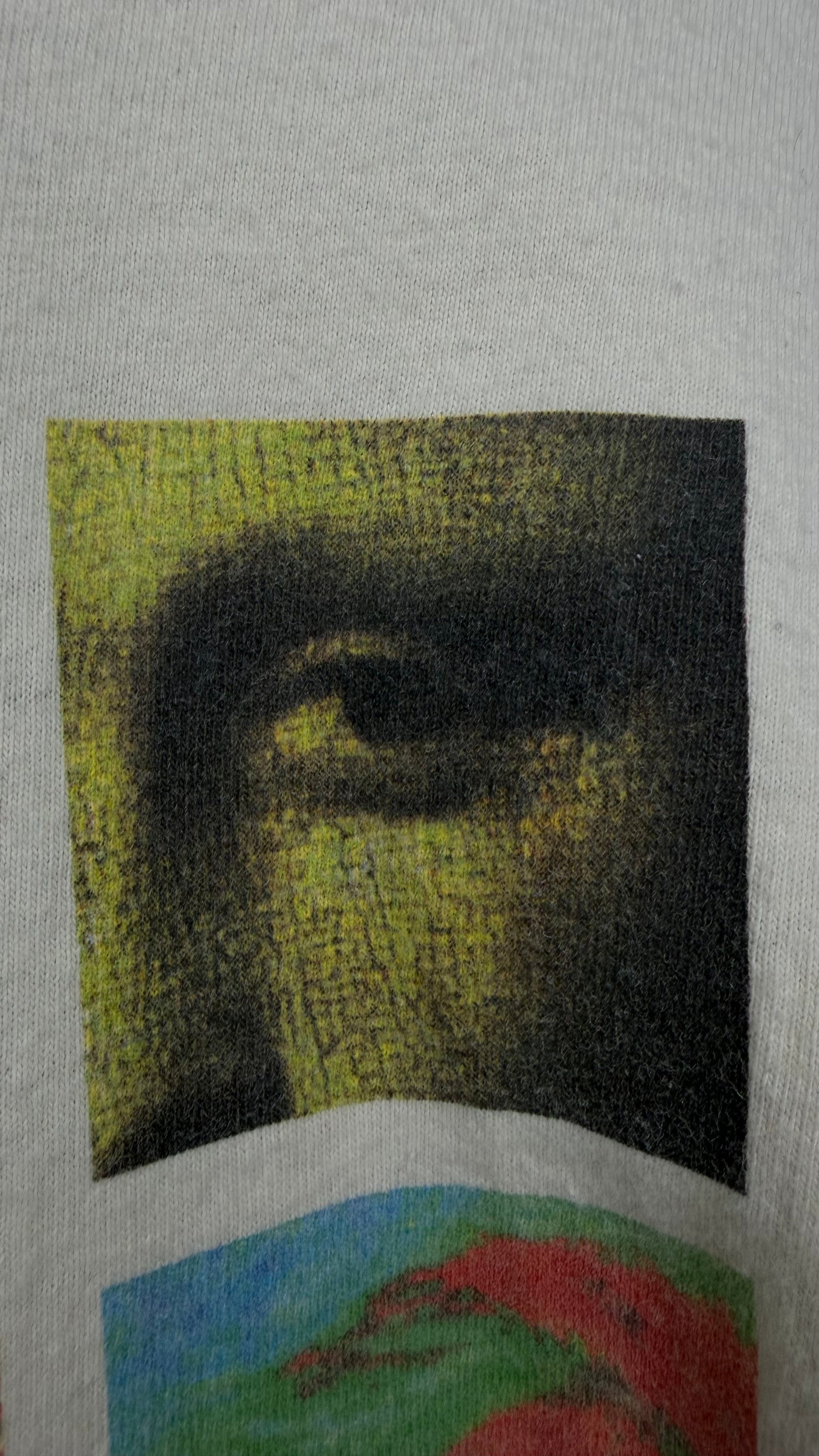DURASOFT COLOR CONTACTS ‘FAMOUS EYES’ LONGSLEEVE ART TEE