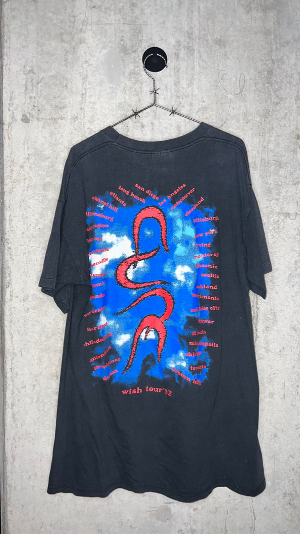 THE CURE WISH TOUR 92’ TEE | BIG SQUID GUY FRONT HIT