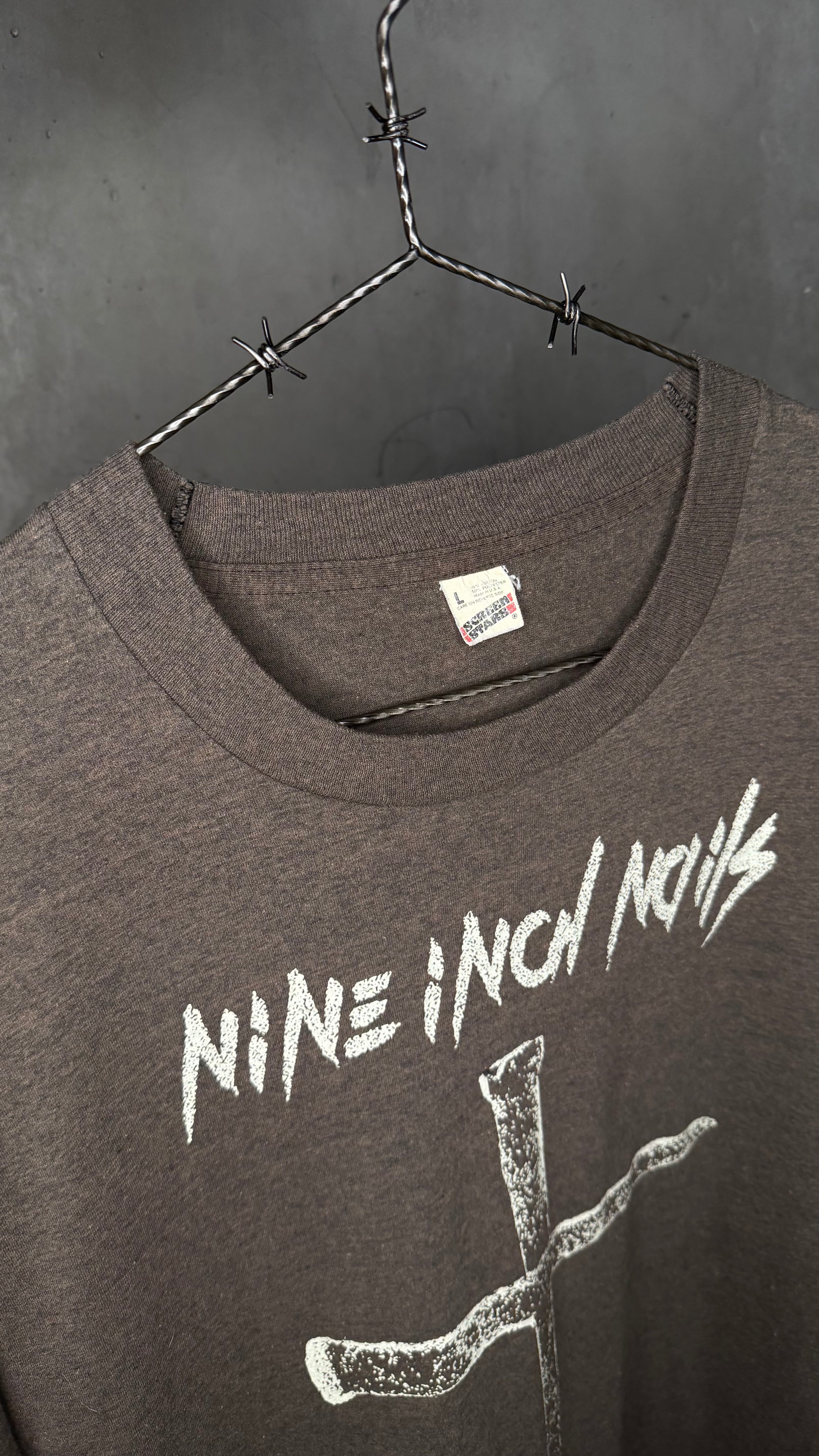 NINE INCH NAILS PRETTY HATE MACHINE ERA BOOTLEG TEE | NIN CROSS OF NAILS
