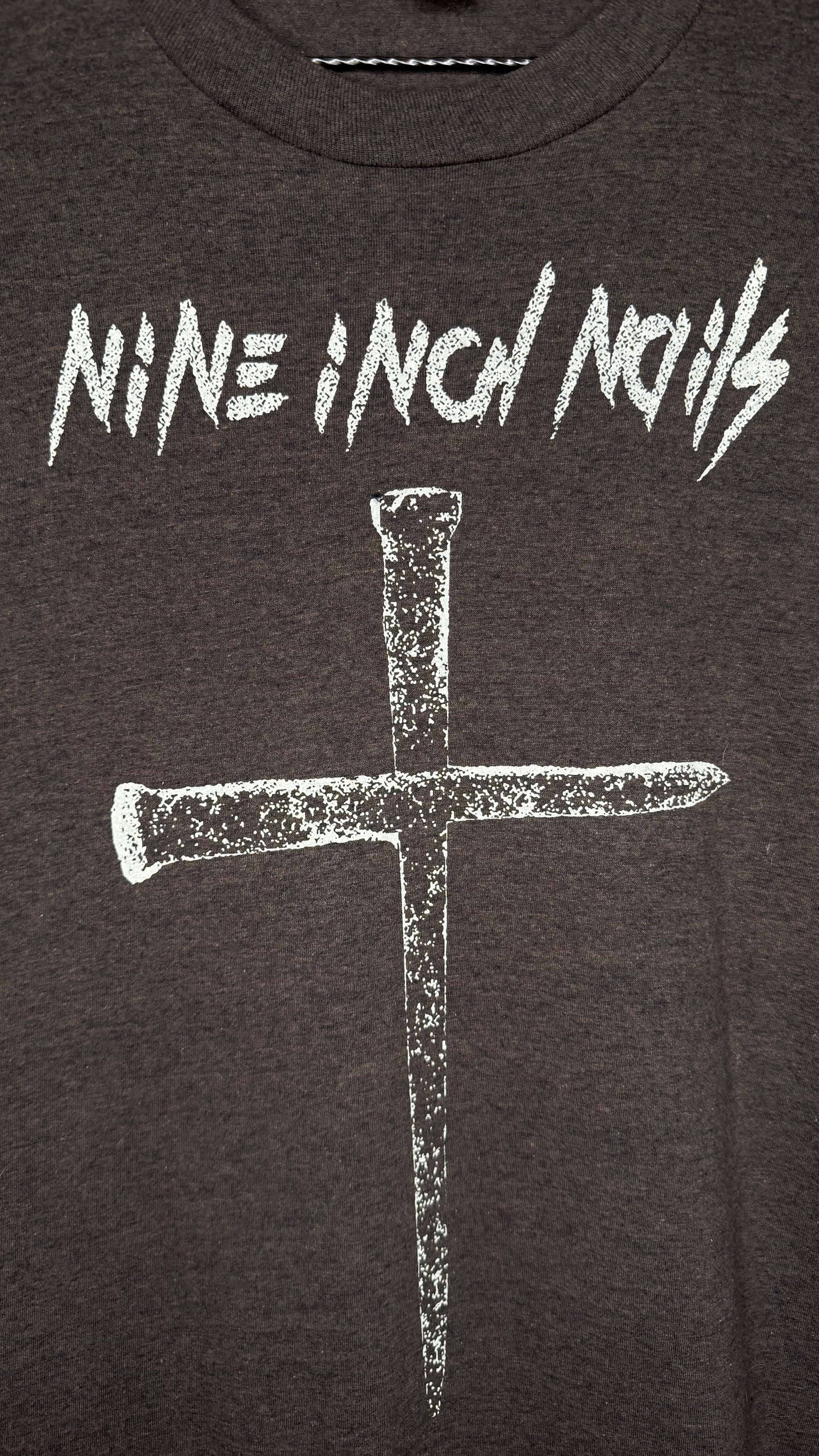 NINE INCH NAILS PRETTY HATE MACHINE ERA BOOTLEG TEE | NIN CROSS OF NAILS