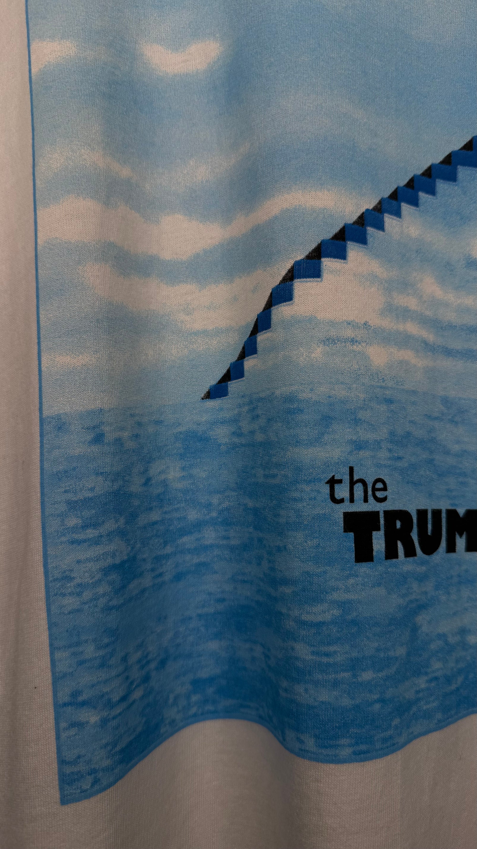 THE TRUMAN SHOW STAIRCASE MOVIE PROMO TEE | JIM CARREY | DEADSTOCK WITH TAGS