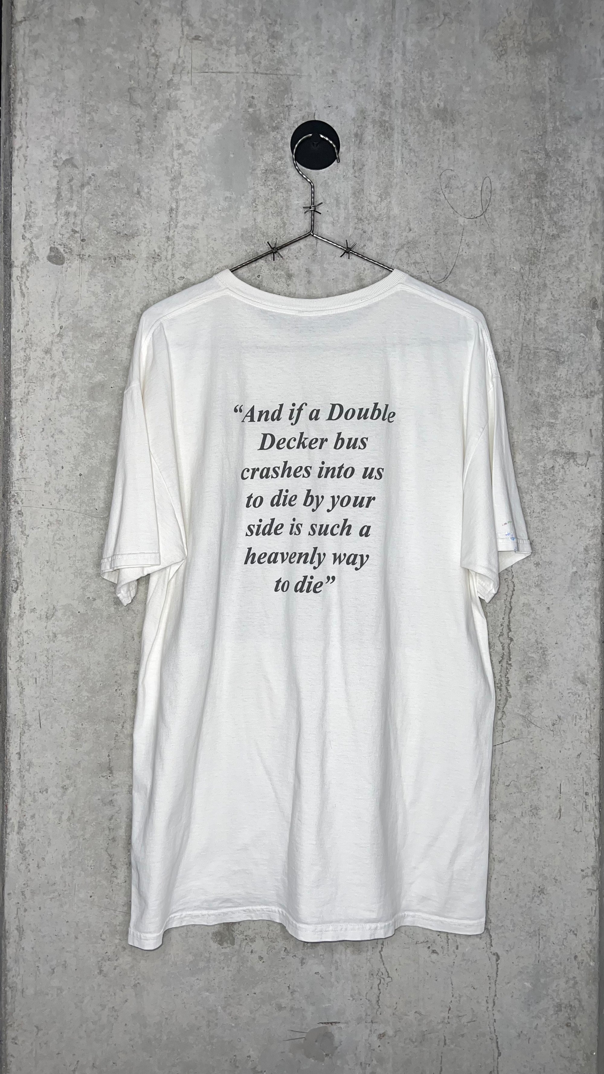 THE SMITHS | “THERE IS A LIGHT THAT NEVER GOES OUT” DOUBLE DECKER BUS 90’S TEE