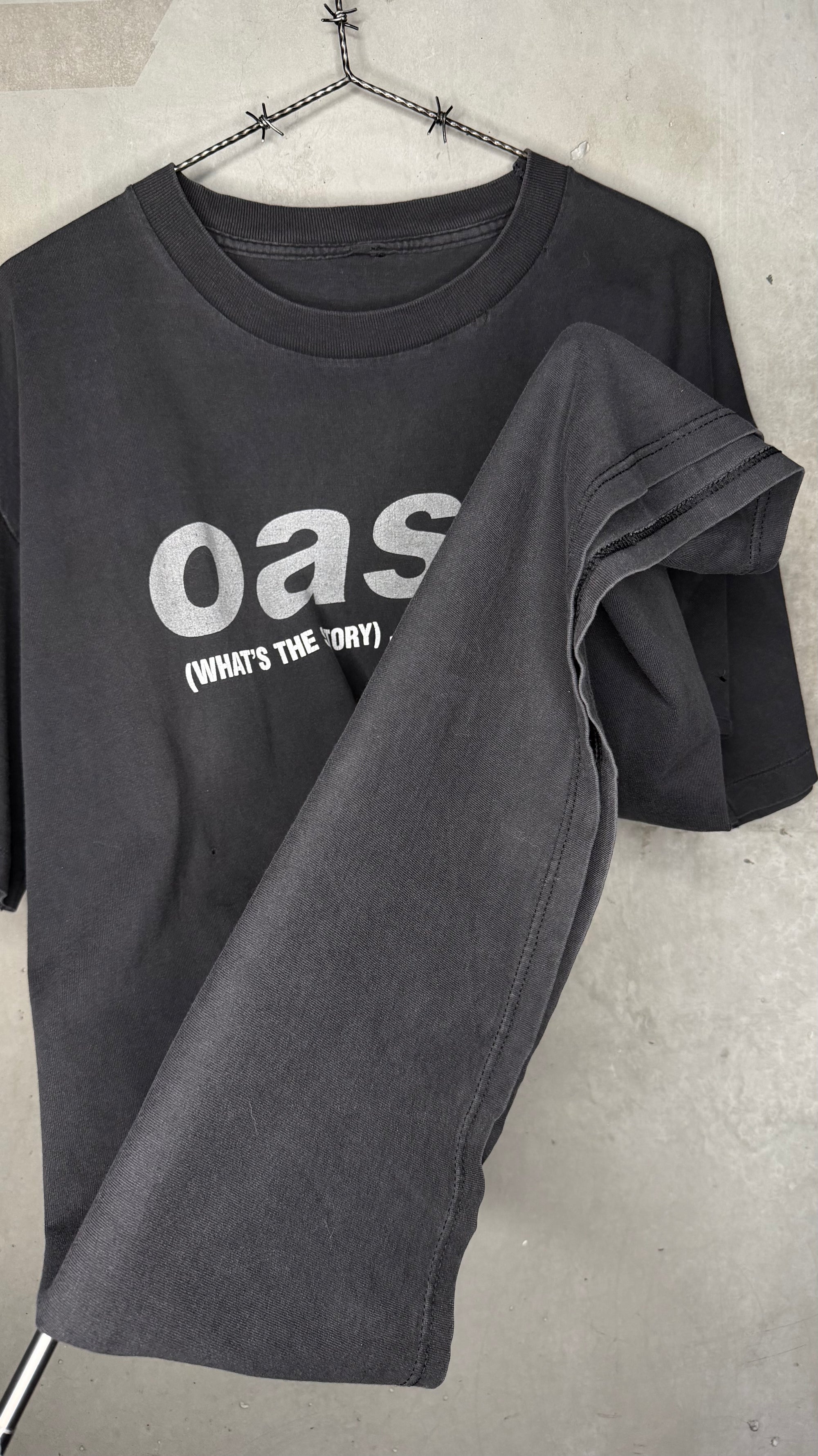 OASIS (WHAT’S THE STORY) MORNING GLORY? ALBUM PROMO TEE