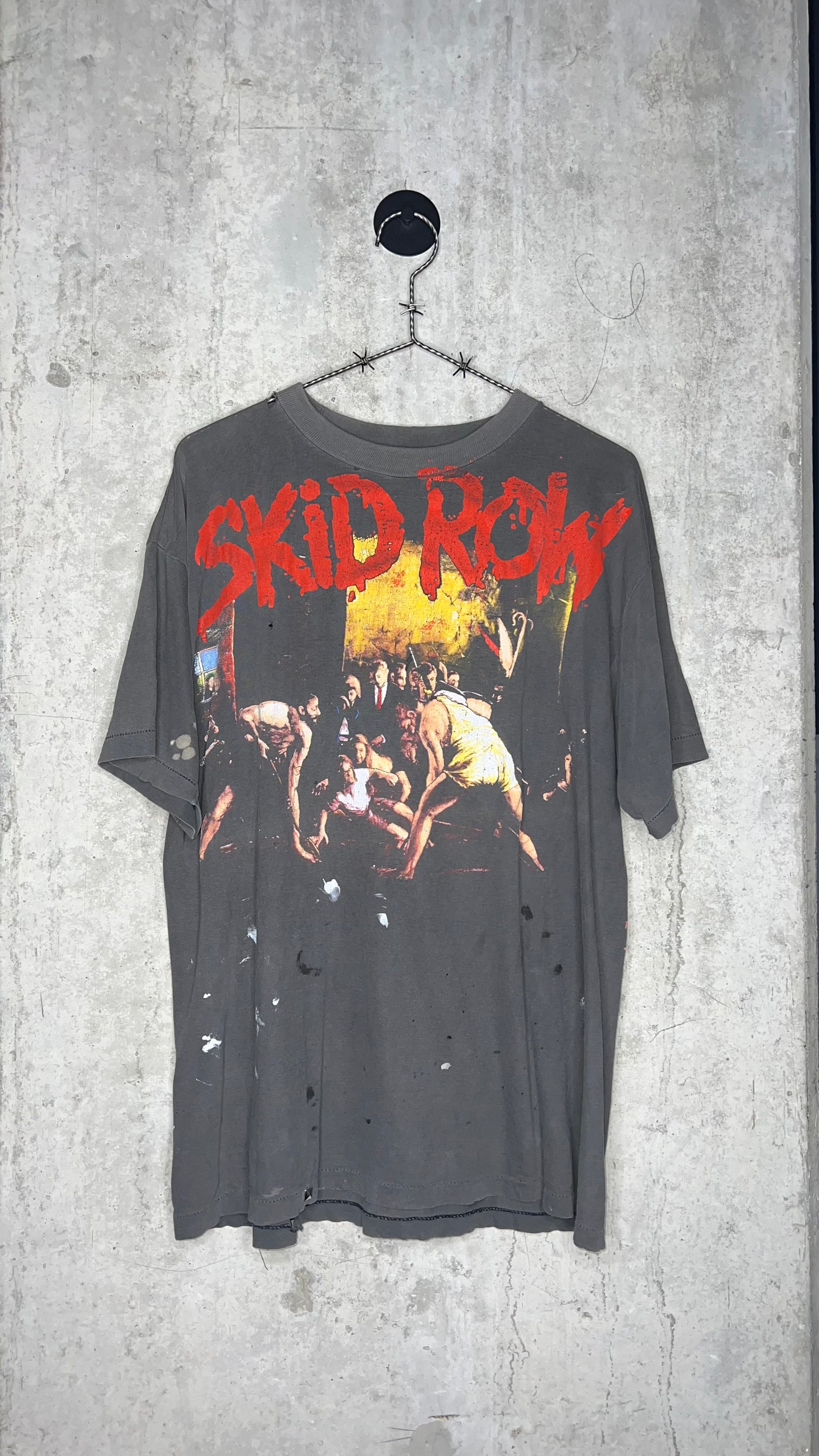 SKID ROW SLAVE TO THE GRIND THRASHED FADER TOUR TEE