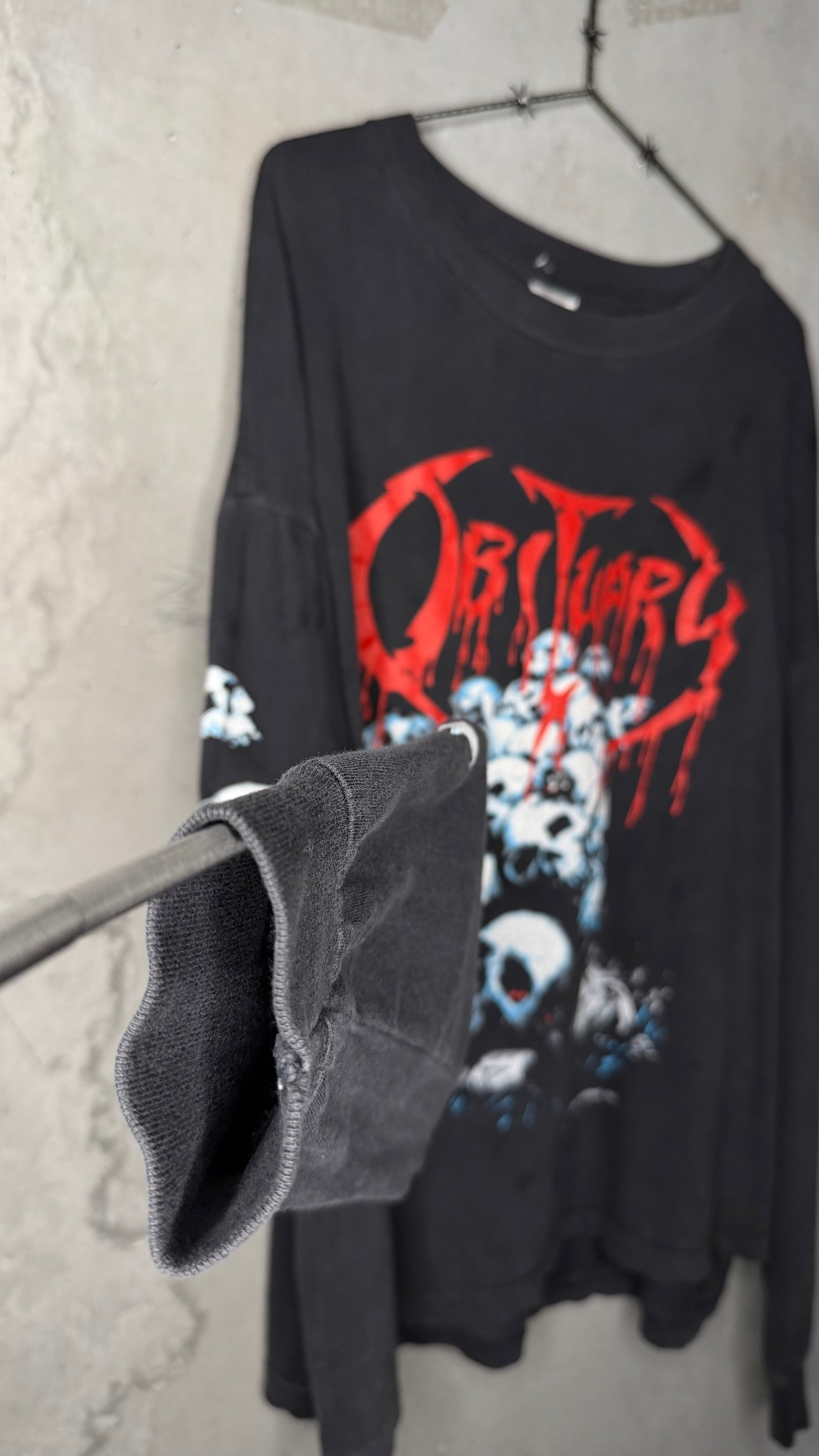 OBITUARY PILE OF SKULLS LONGSLEEVE TEE | RARE SPIDER BACK HIT VARIANT