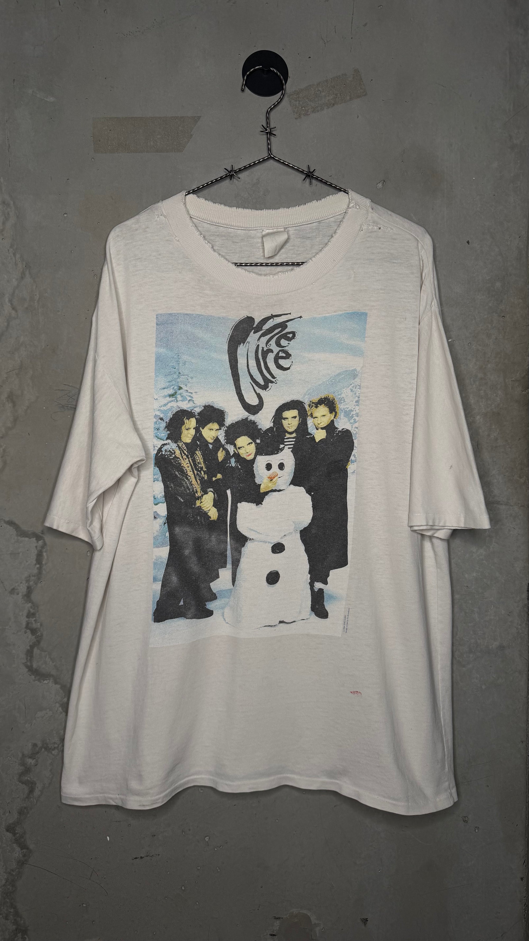 THE CURE CHRISTMAS TEE | SNOWMAN BAND PORTRAIT