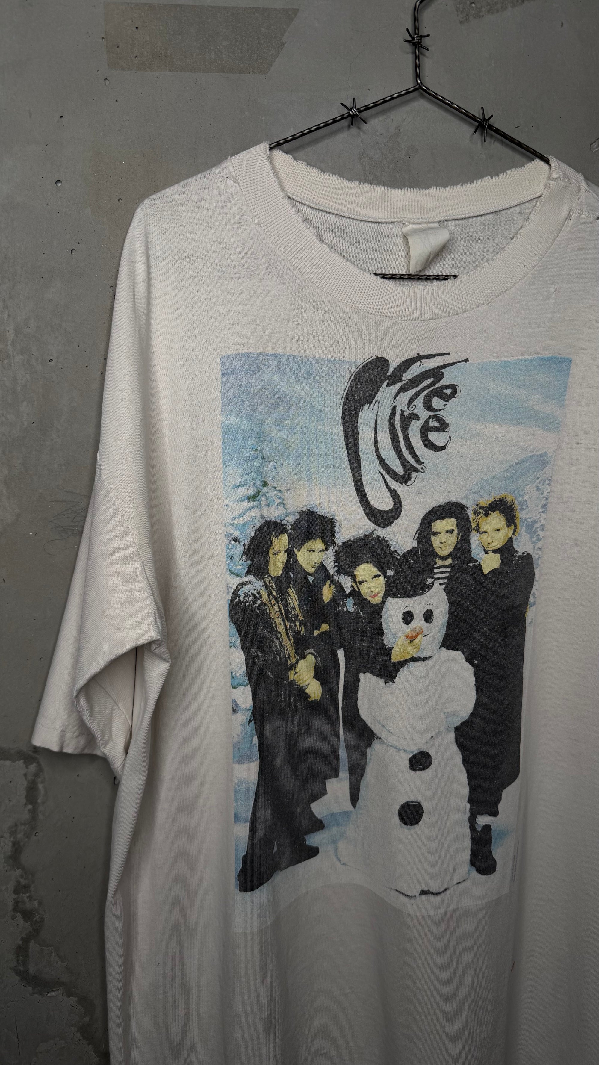 THE CURE CHRISTMAS TEE | SNOWMAN BAND PORTRAIT