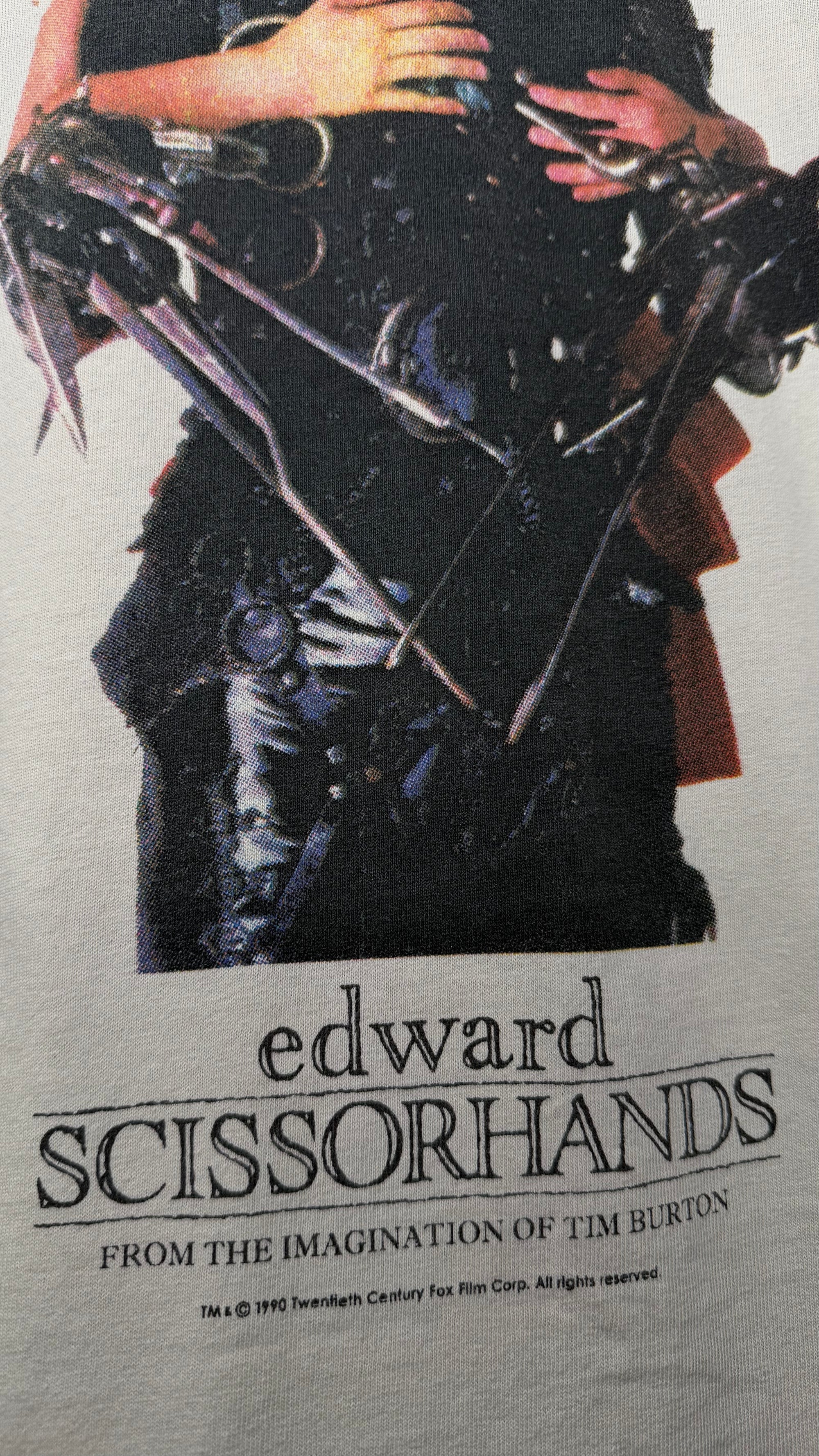 EDWARD SCISSORHANDS ‘EDWARD & KIM’S EMBRACE’ TEE | TIM BURTON | JOHNNY DEPP & WINONA RYDER