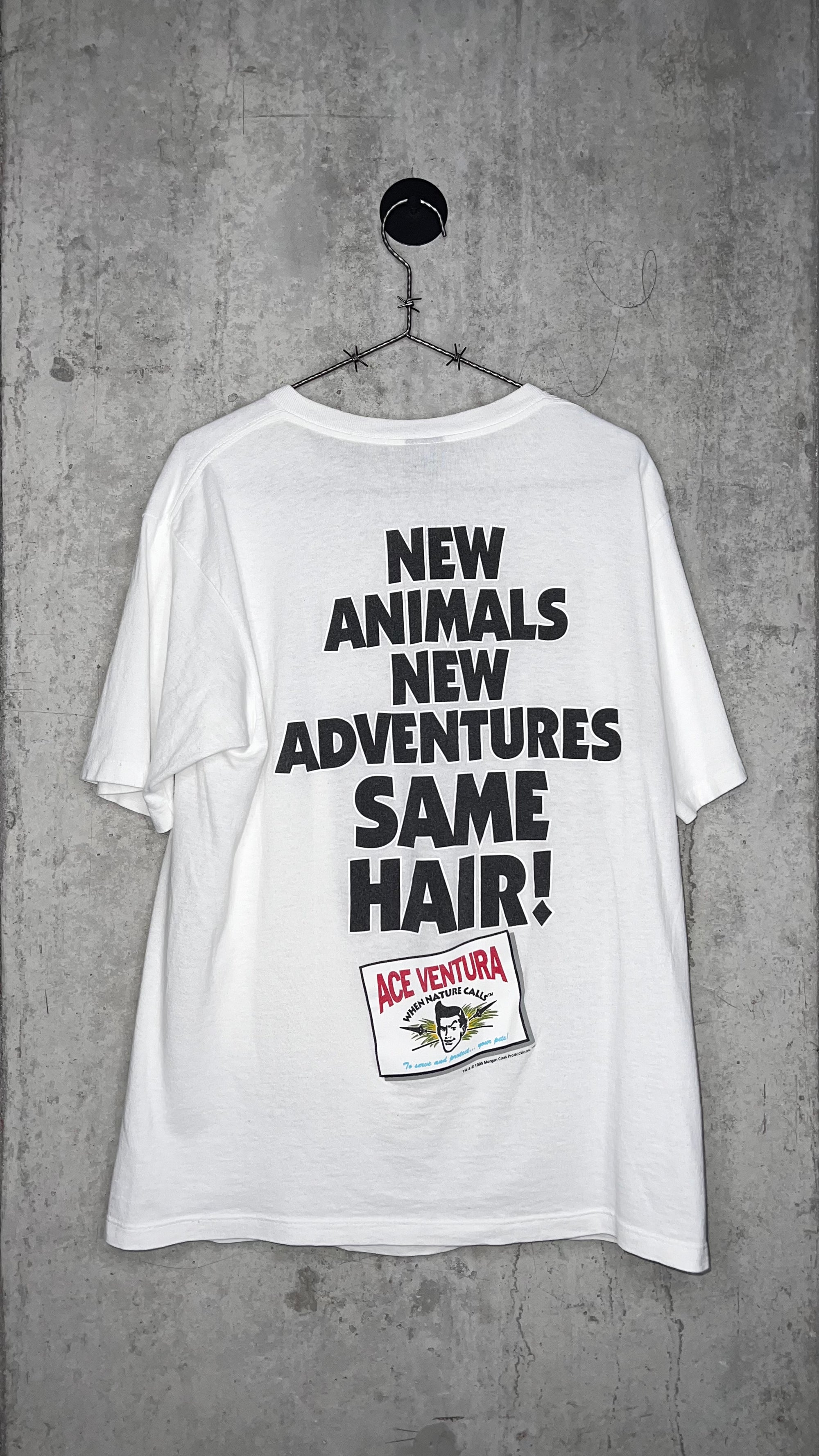 ACE VENTURA WHEN NATURE CALLS TEE | BIG FACE ACE GRAIL | JIM CARREY