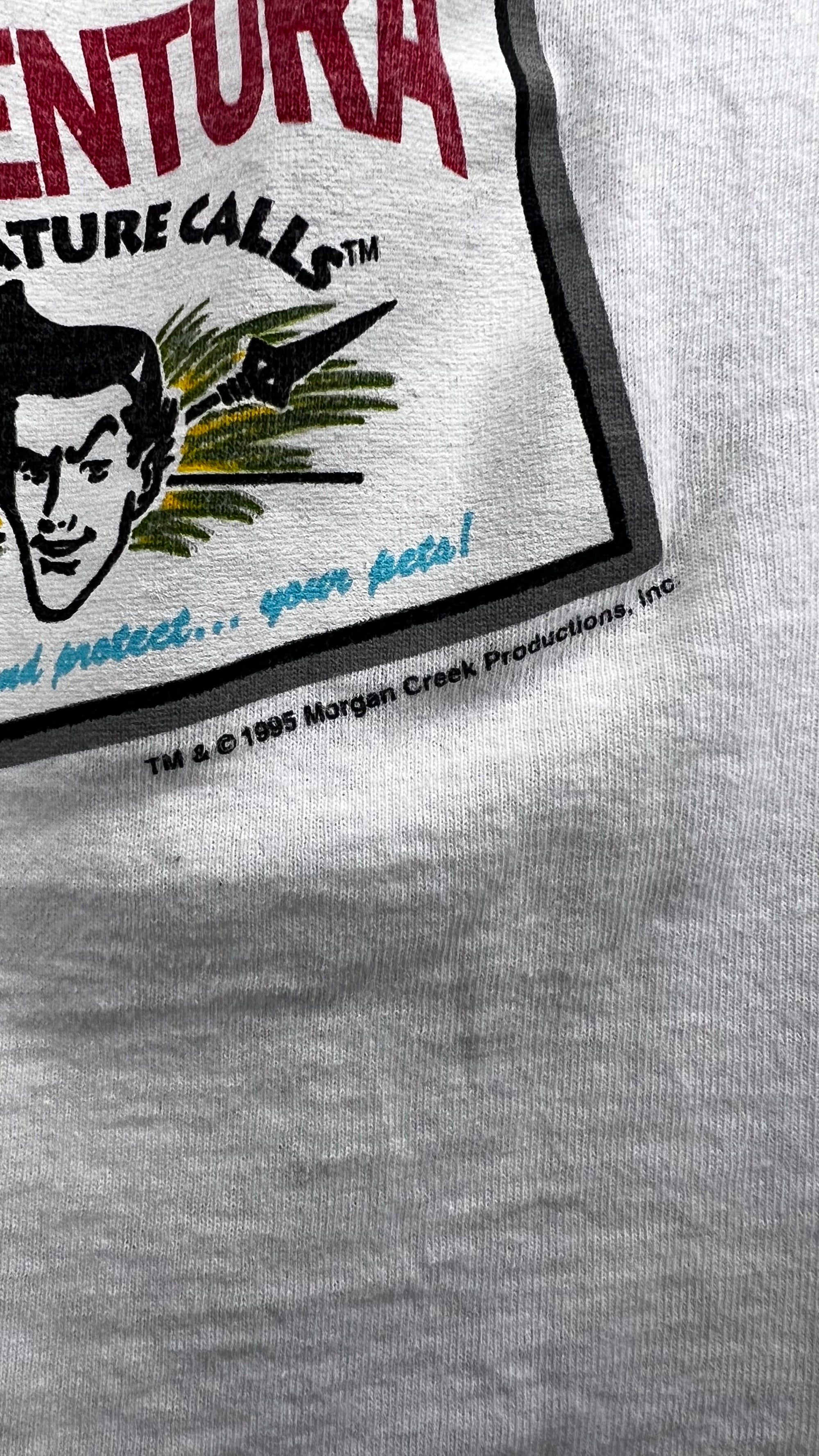 ACE VENTURA WHEN NATURE CALLS TEE | BIG FACE ACE GRAIL | JIM CARREY