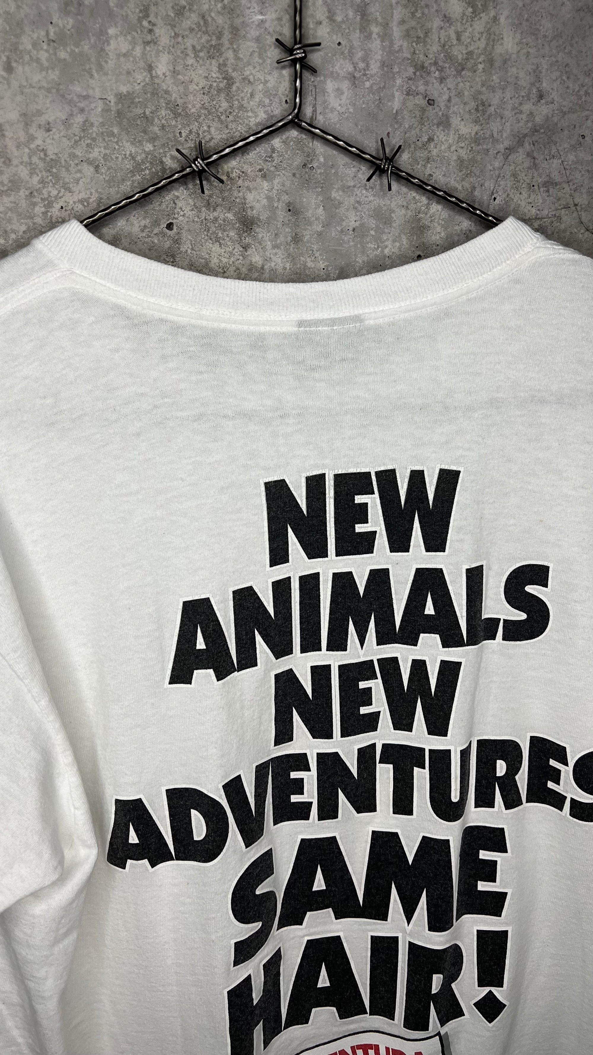 ACE VENTURA WHEN NATURE CALLS TEE | BIG FACE ACE GRAIL | JIM CARREY