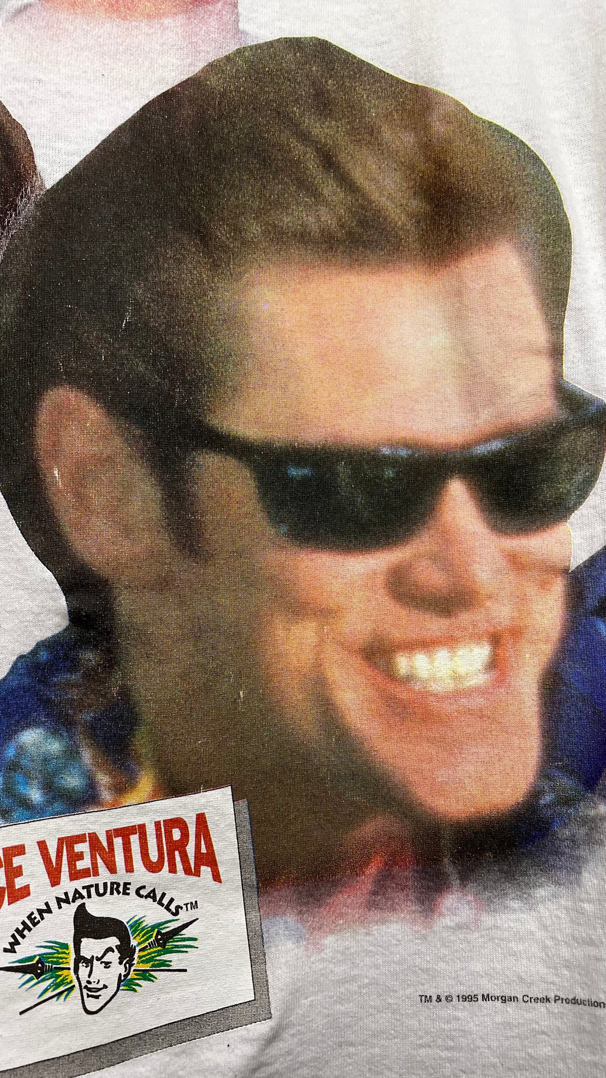 ACE VENTURA WHEN NATURE CALLS TEE | BIG FACE ACE GRAIL | JIM CARREY