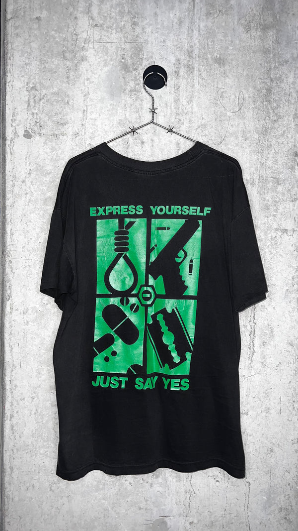TYPE O NEGATIVE BLOODY KISSES TEE | EXPRESS YOURSELF JUST SAY YES BACK HIT
