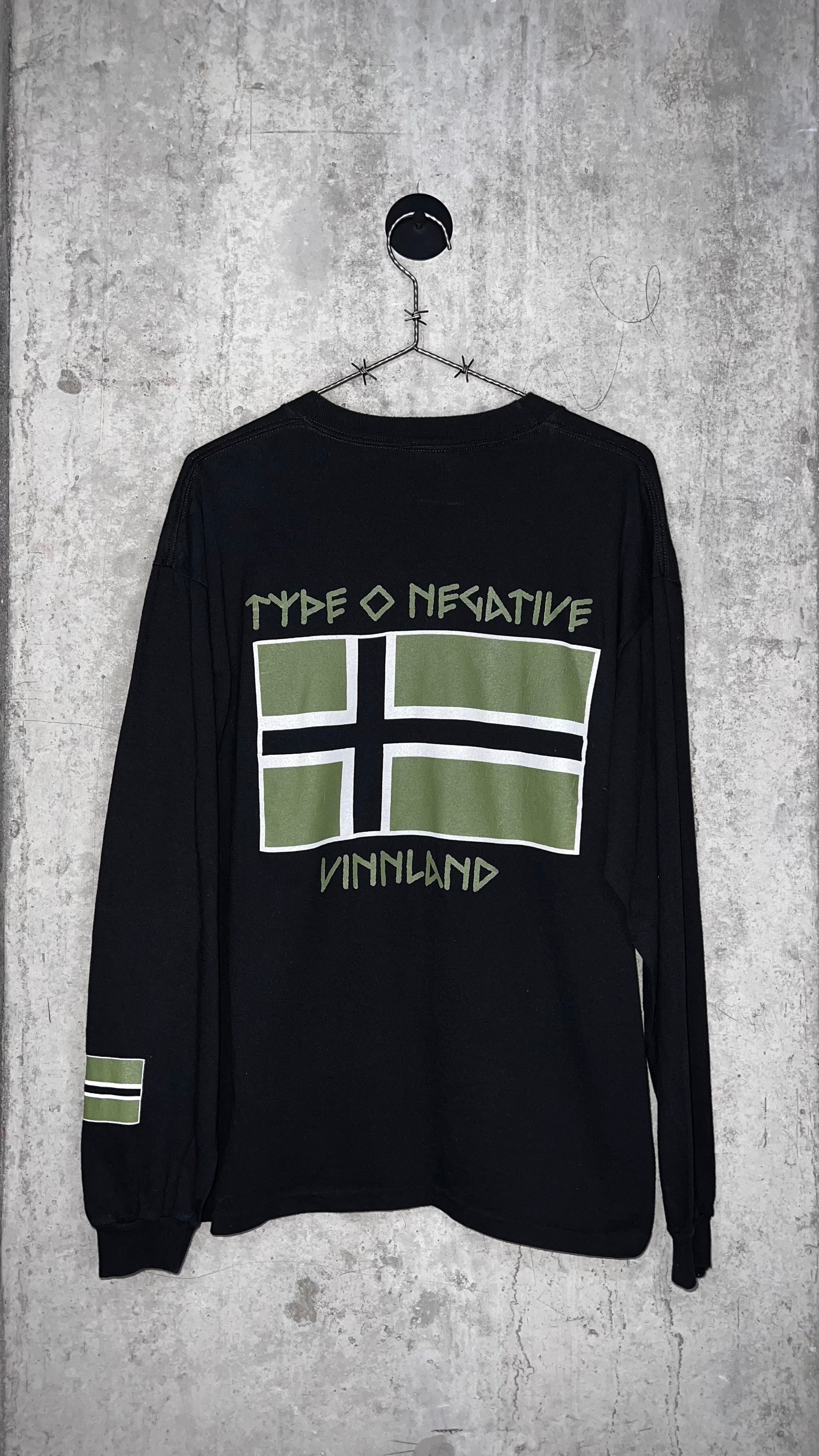 TYPE O NEGATIVE ALL YOU NEED IS BLOOD LONG SLEEVE TEE | VINNLAND FLAG BACK HIT