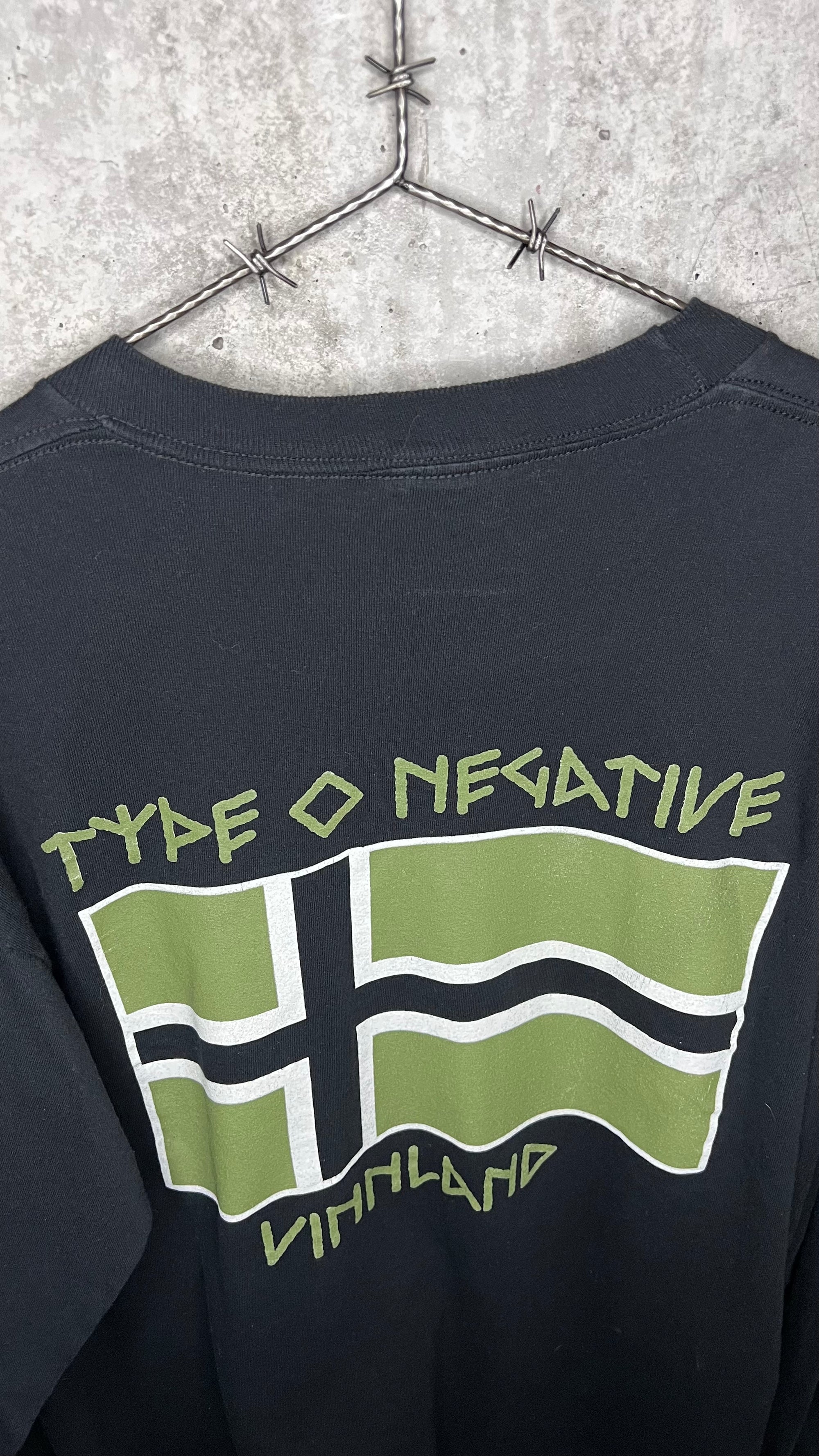 TYPE O NEGATIVE ALL YOU NEED IS BLOOD LONG SLEEVE TEE | VINNLAND FLAG BACK HIT