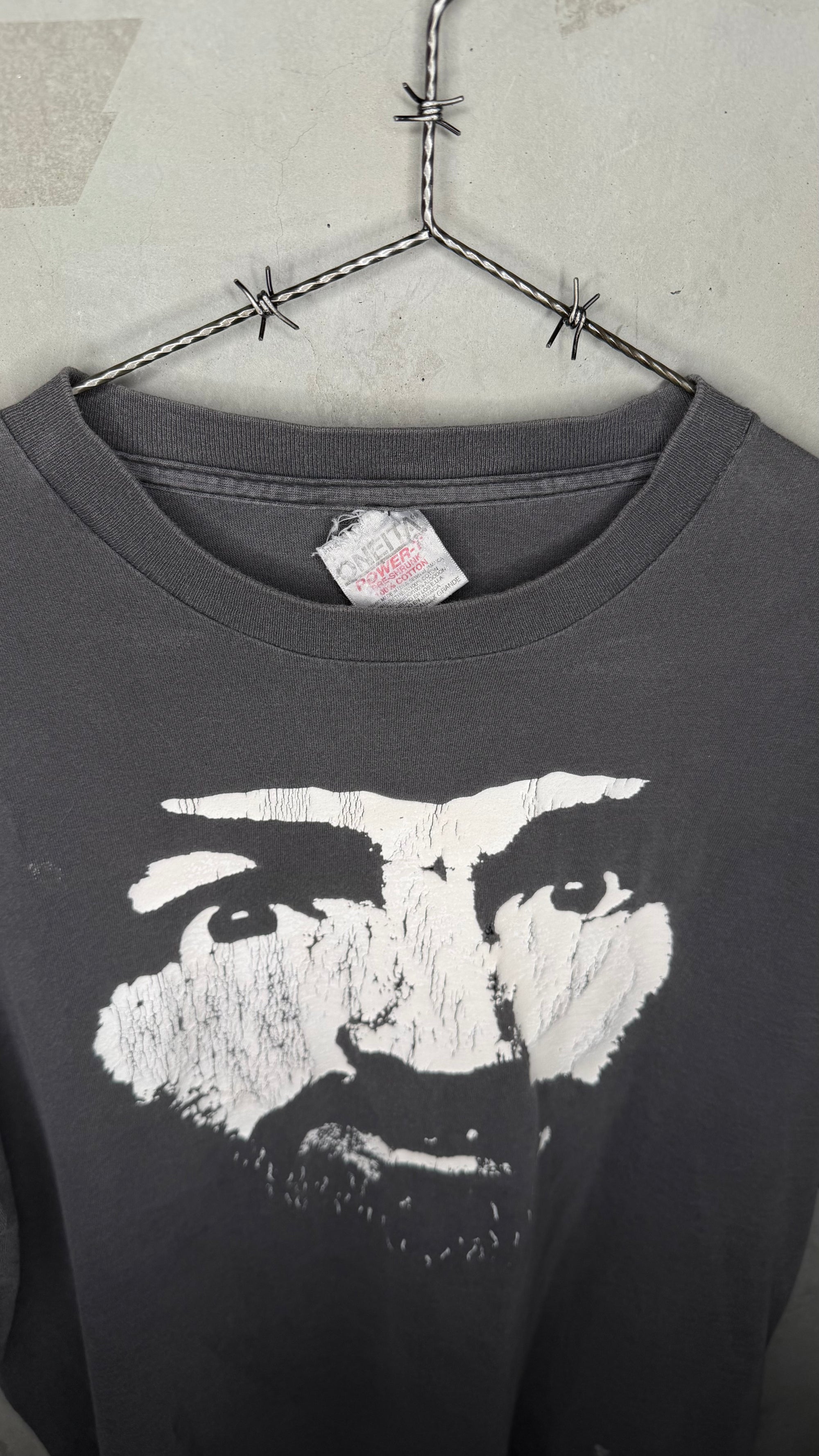 CHARLES MANSON BIG FACE SERIAL KILLER TEE | GLOW IN THE DARK