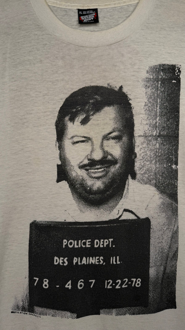 JOHN WAYNE GACY MUG SHOT MUTILATION GRAPHICS TEE