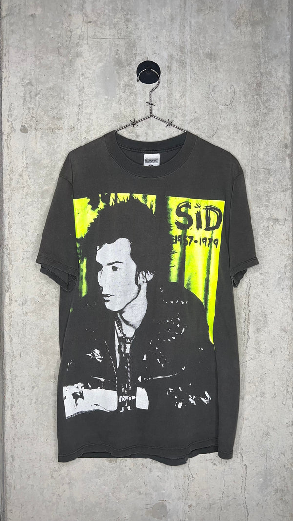 SID VICIOUS MEMORIAL TEE | 1957-1979 BACK HIT