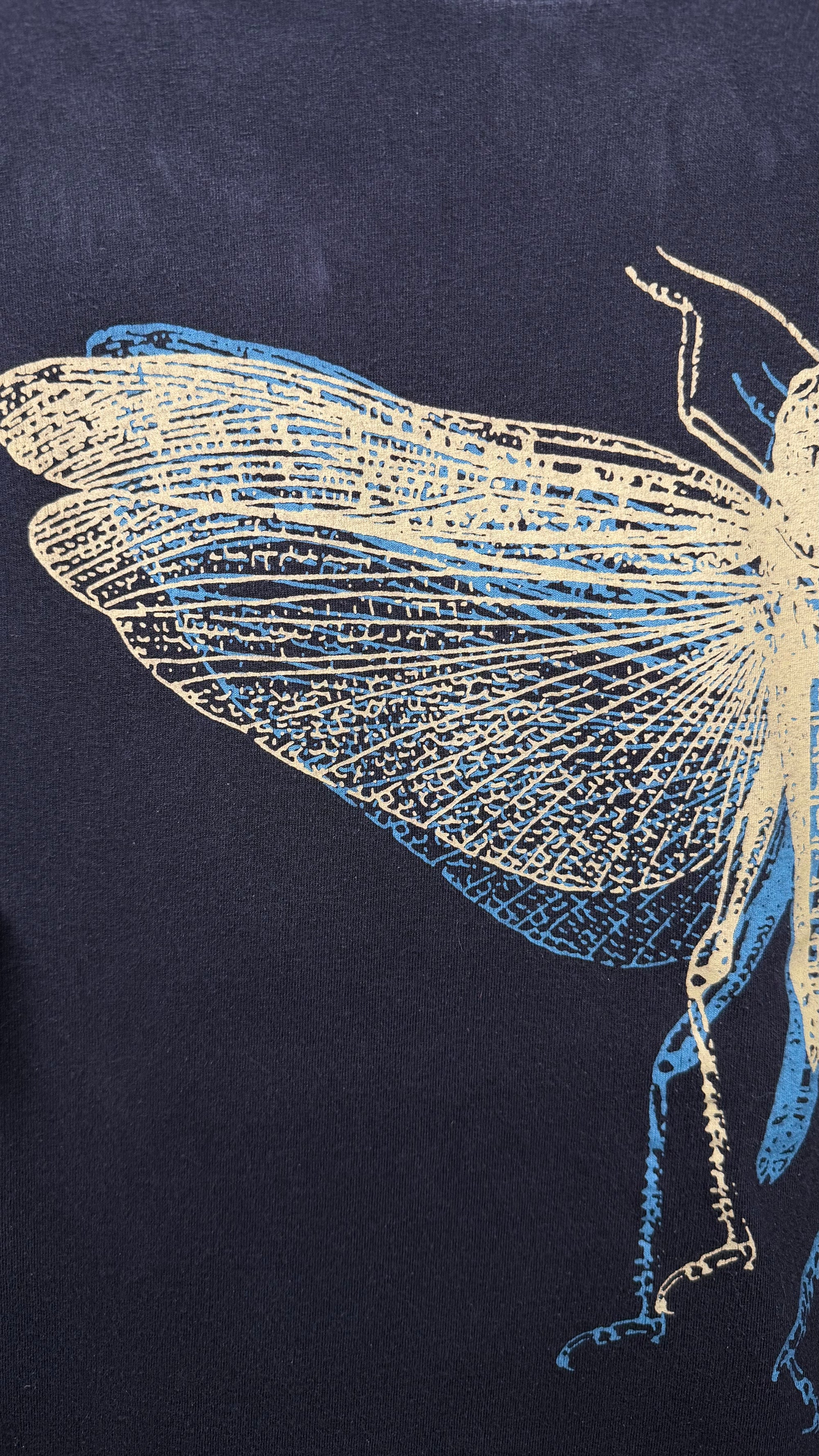 THE LOCUST BIG PRINT LOCUST TEE