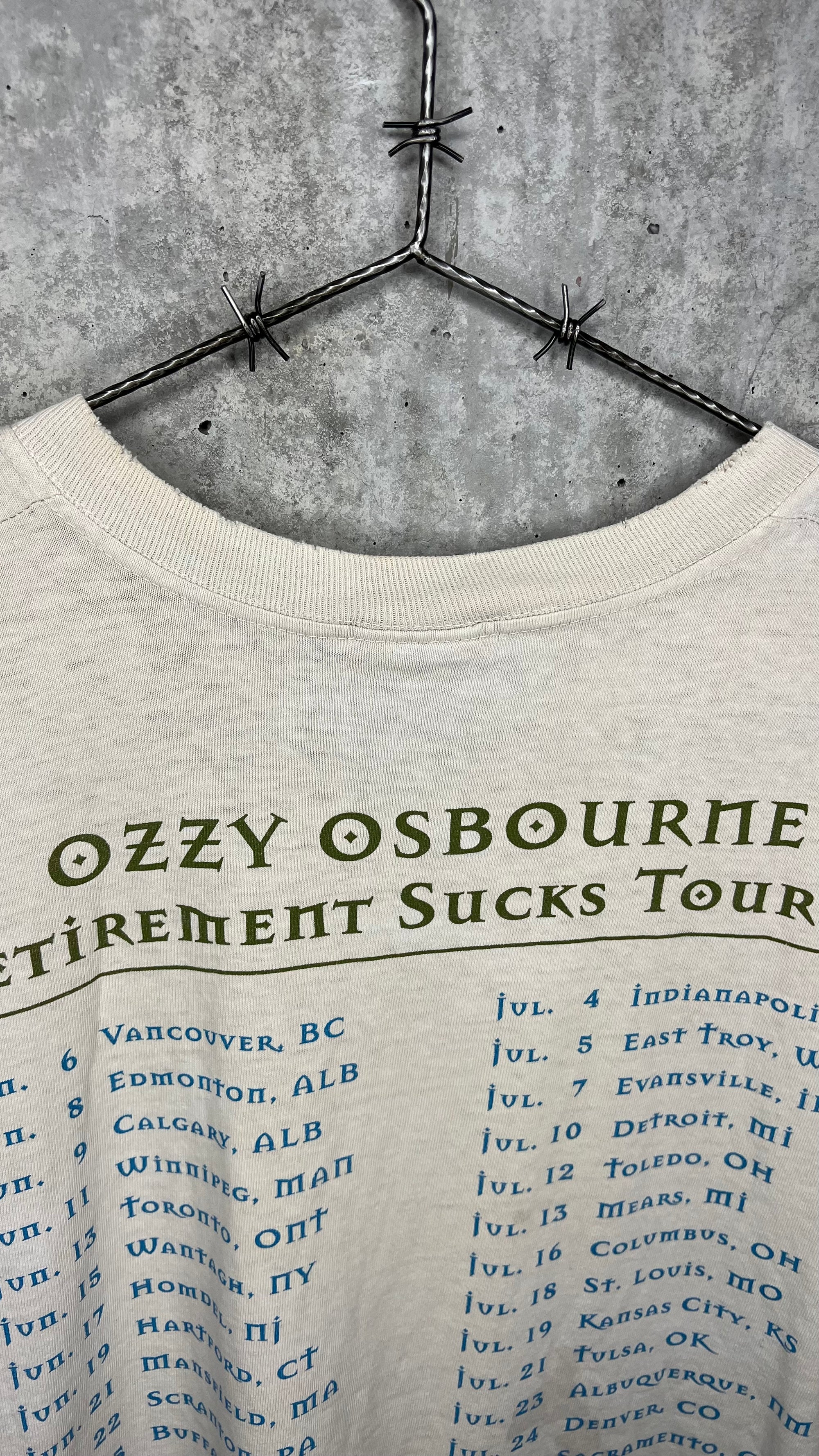 OZZY OSBOURNE | RETIREMENT SUCKS TOUR TEE