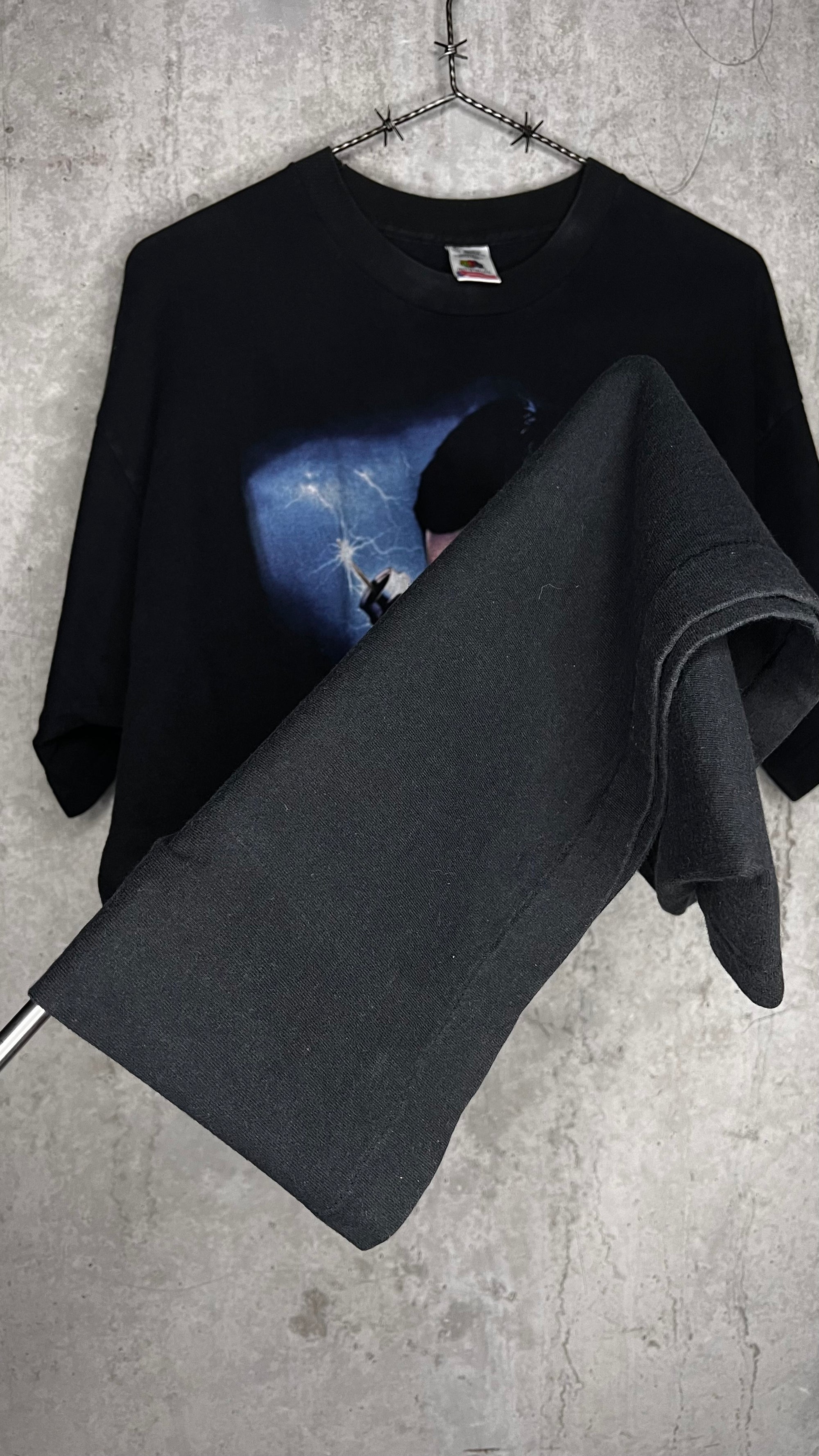 CABLE GUY TEE | THERE’S NO SUCH THING AS FREE CABLE | RARE SS FRONT HIT VARIANT | JIM CARREY