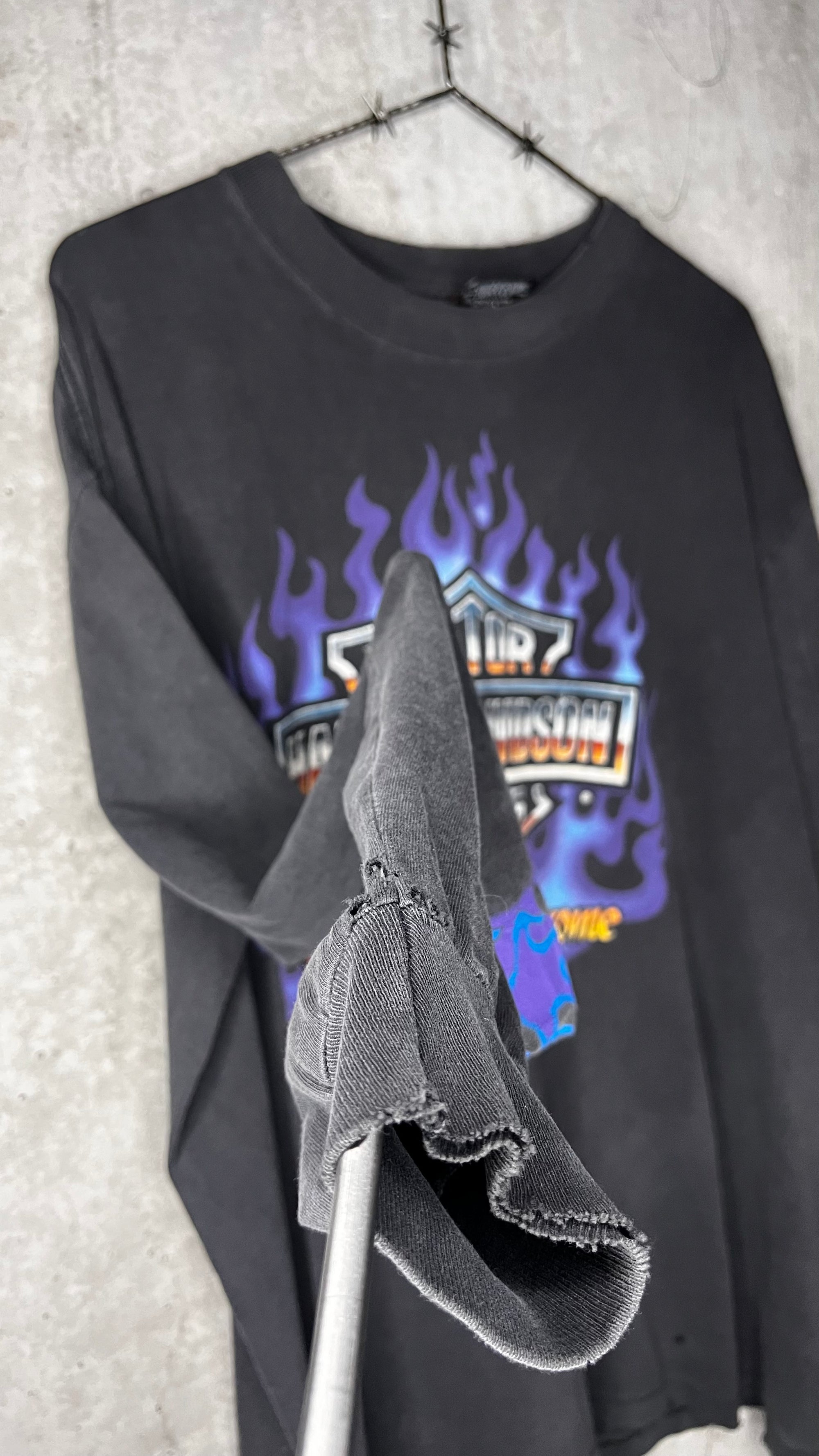 HARLEY DAVIDSON CHROME SWEET CHROME DISTRESSED & FADED FLAME LONG SLEEVE GRAIL | TEXAS BACK HIT