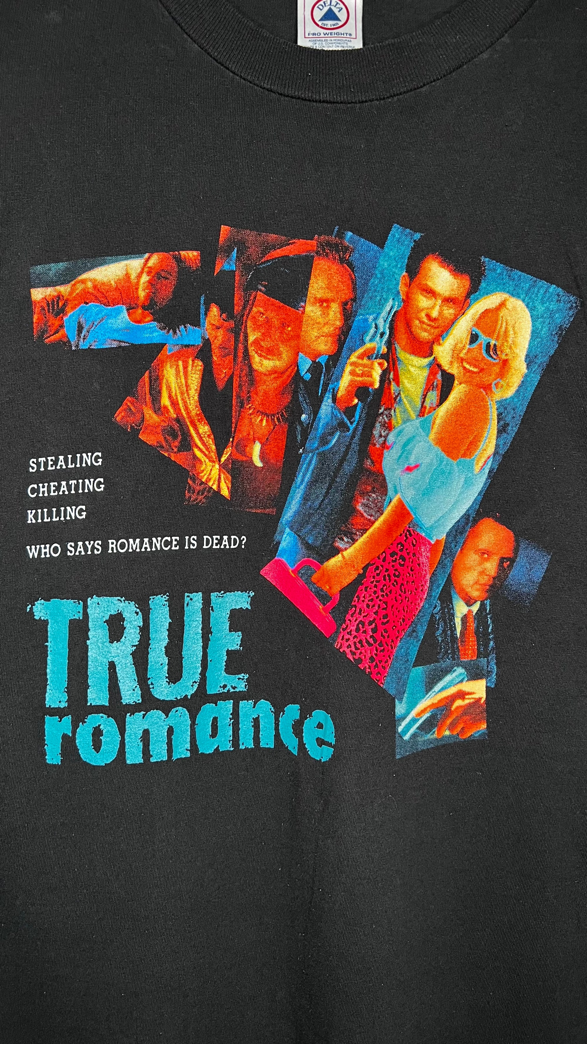 TRUE ROMANCE POSTER PRINT MOVIE TEE | CHRISTIAN SLATER & PATRICIA ARQUETTE