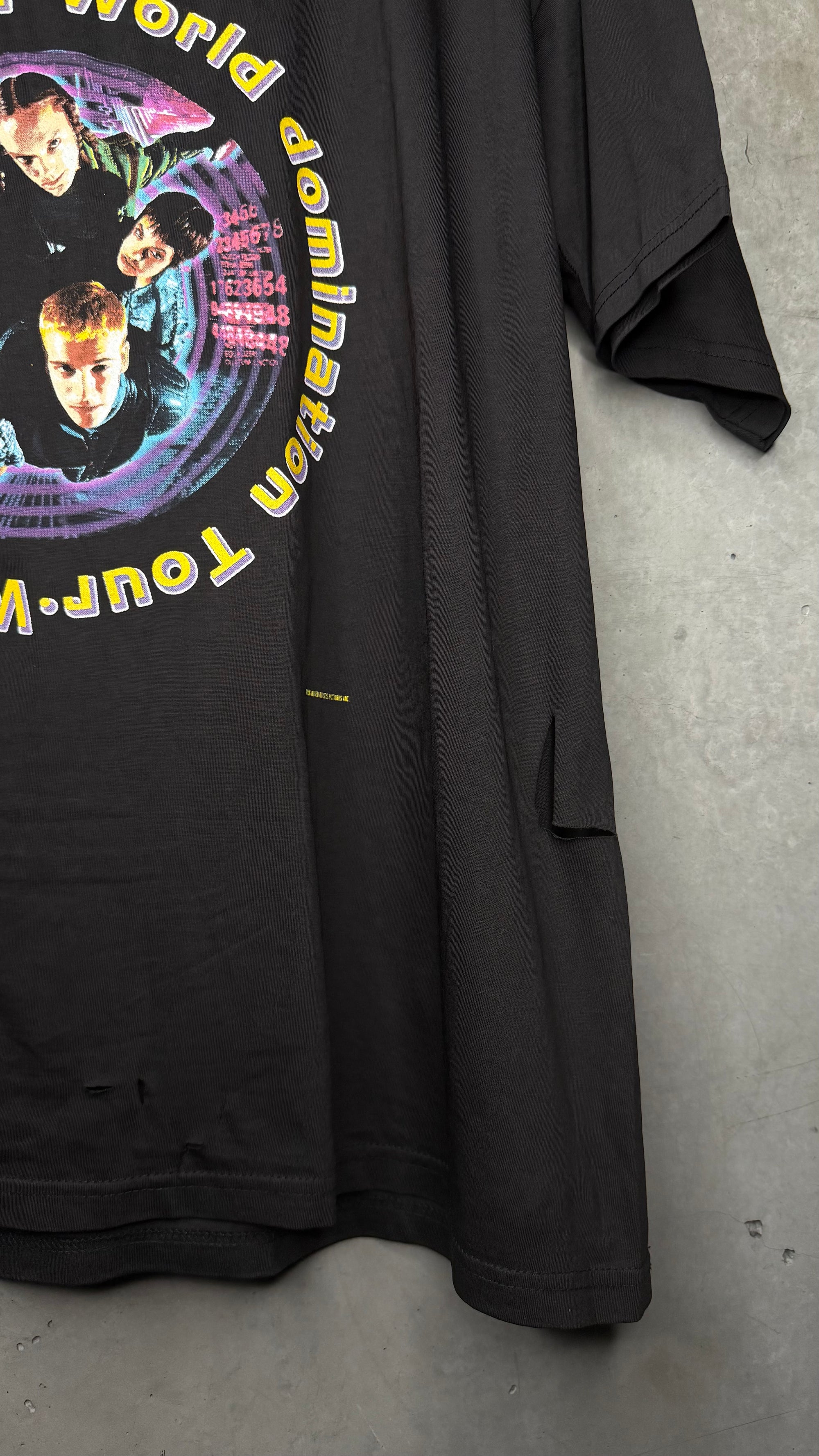[DRY ROT] HACKERS WORLD DOMINATION TOUR 96’ TEE | ULTRA RARE UK MOVIE PROMO RELEASE VARIANT