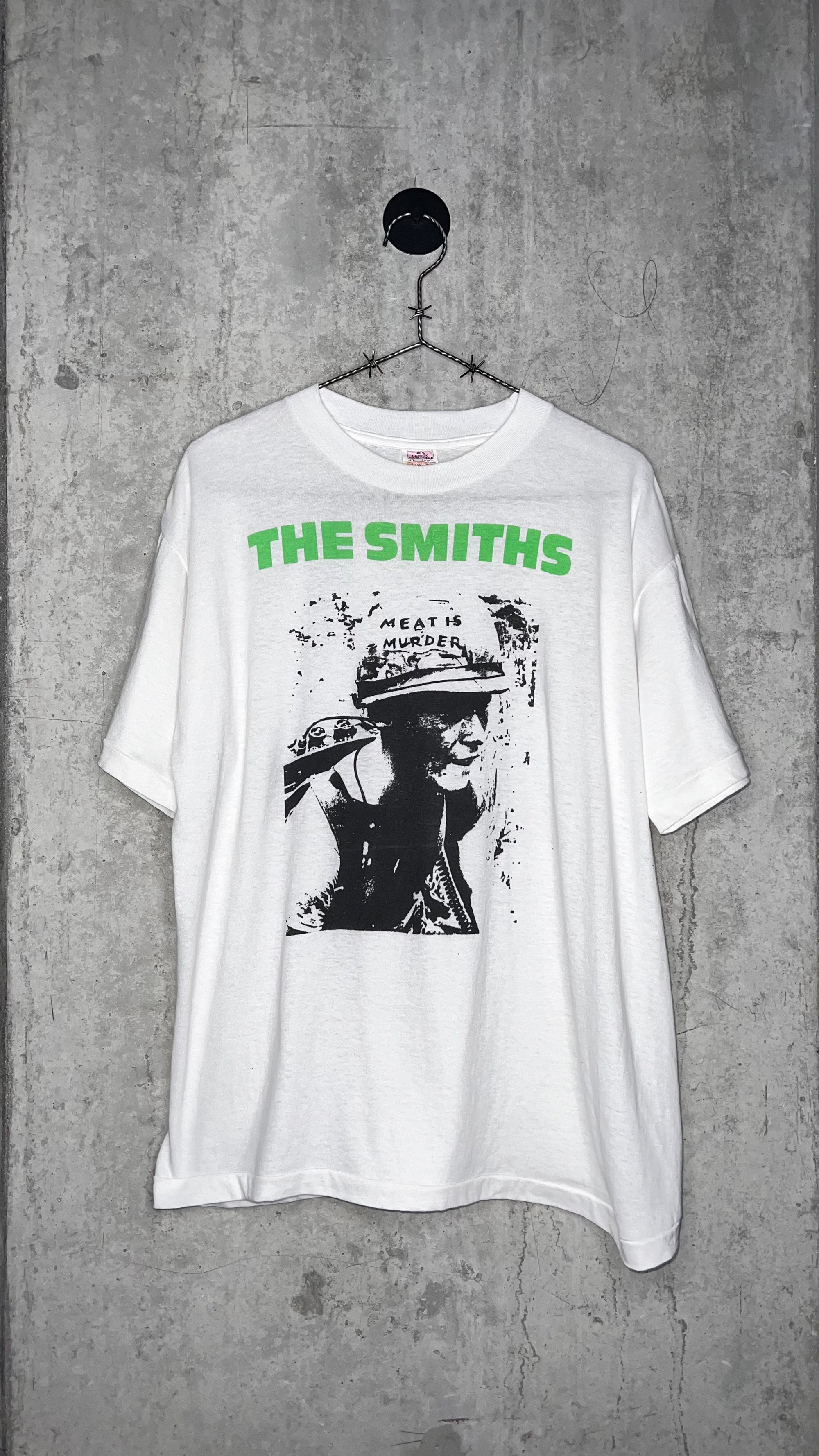 THE SMITHS 80’S MEAT IS MURDER ALBUM ART TEE